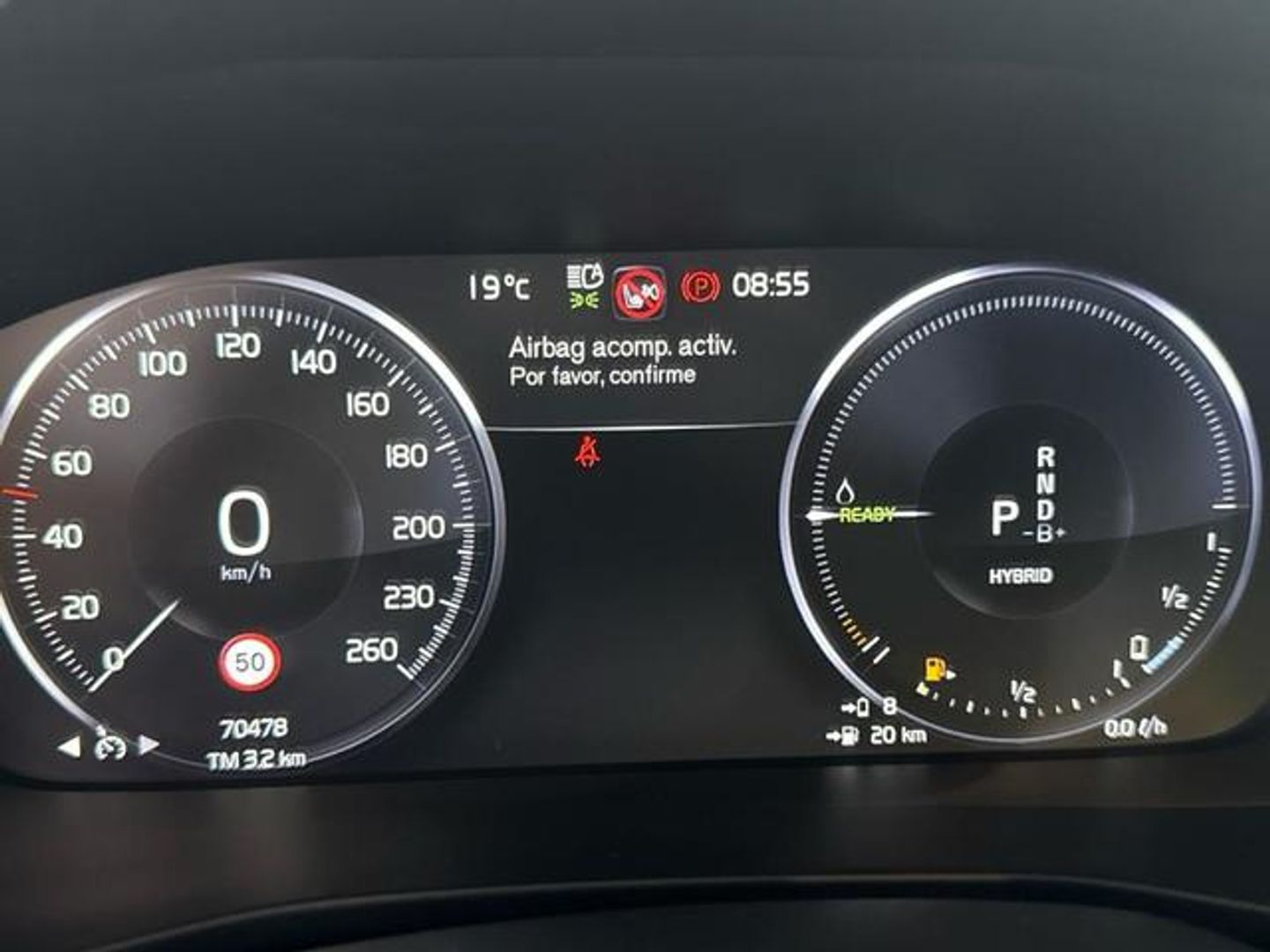Volvo XC40 T4 Twin Recharge R-Design Auto 155 kW (211 CV)