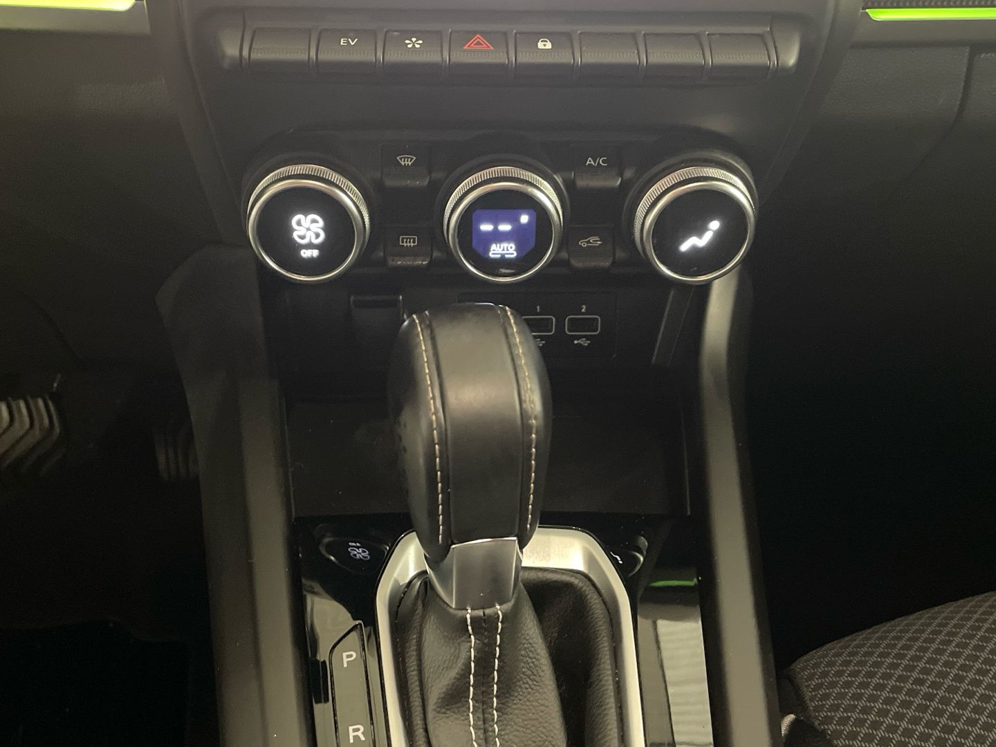 Renault Arkana Techno E-Tech hybrid 145 EDC 107 kW (145 CV)