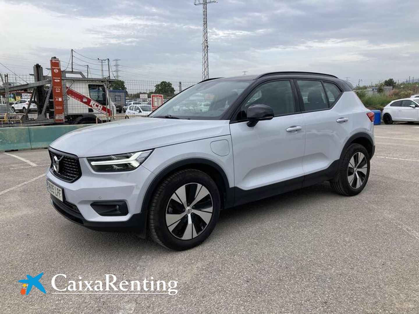 Volvo XC40 T4 Twin Recharge R-Design Expression Auto 155 kW (211 CV) Gris Plata SUV