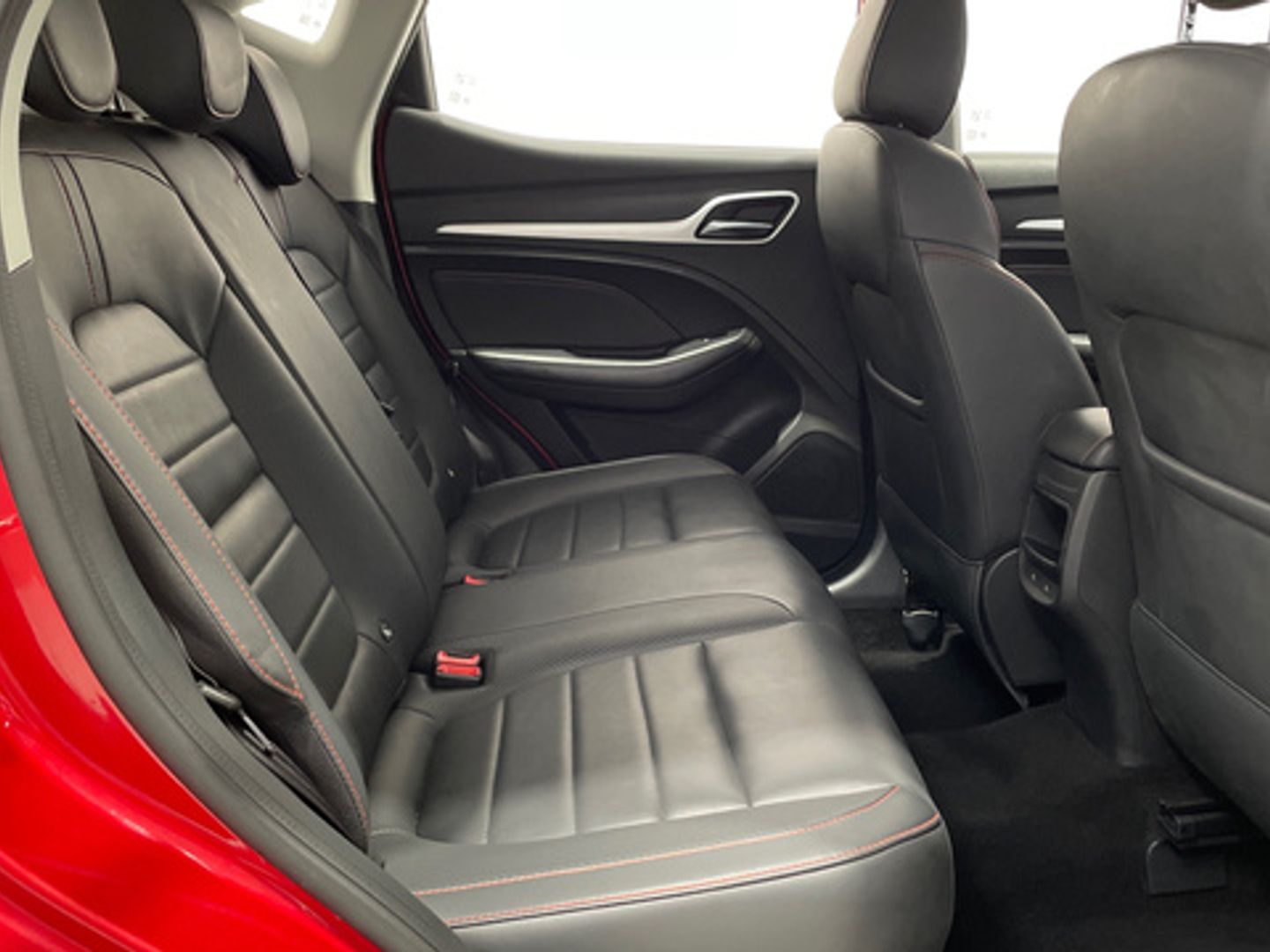 MG ZS 1.5 Luxury 78 kW (106 CV)