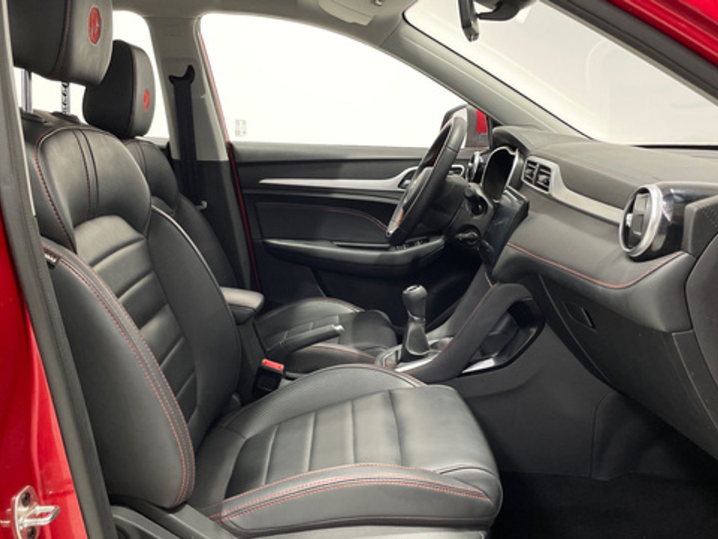 MG ZS 1.5 Luxury 78 kW (106 CV)