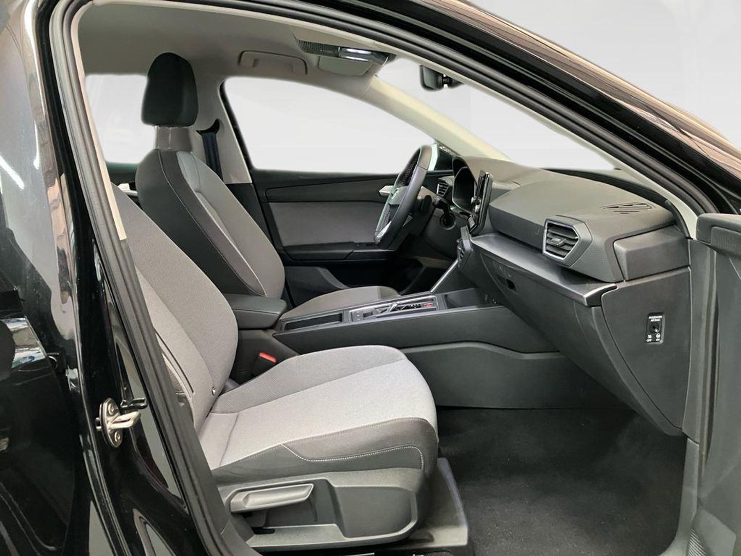 SEAT Leon ST 1.5 eTSI Style Special Edition Vision DSG 110 kW (150 CV)