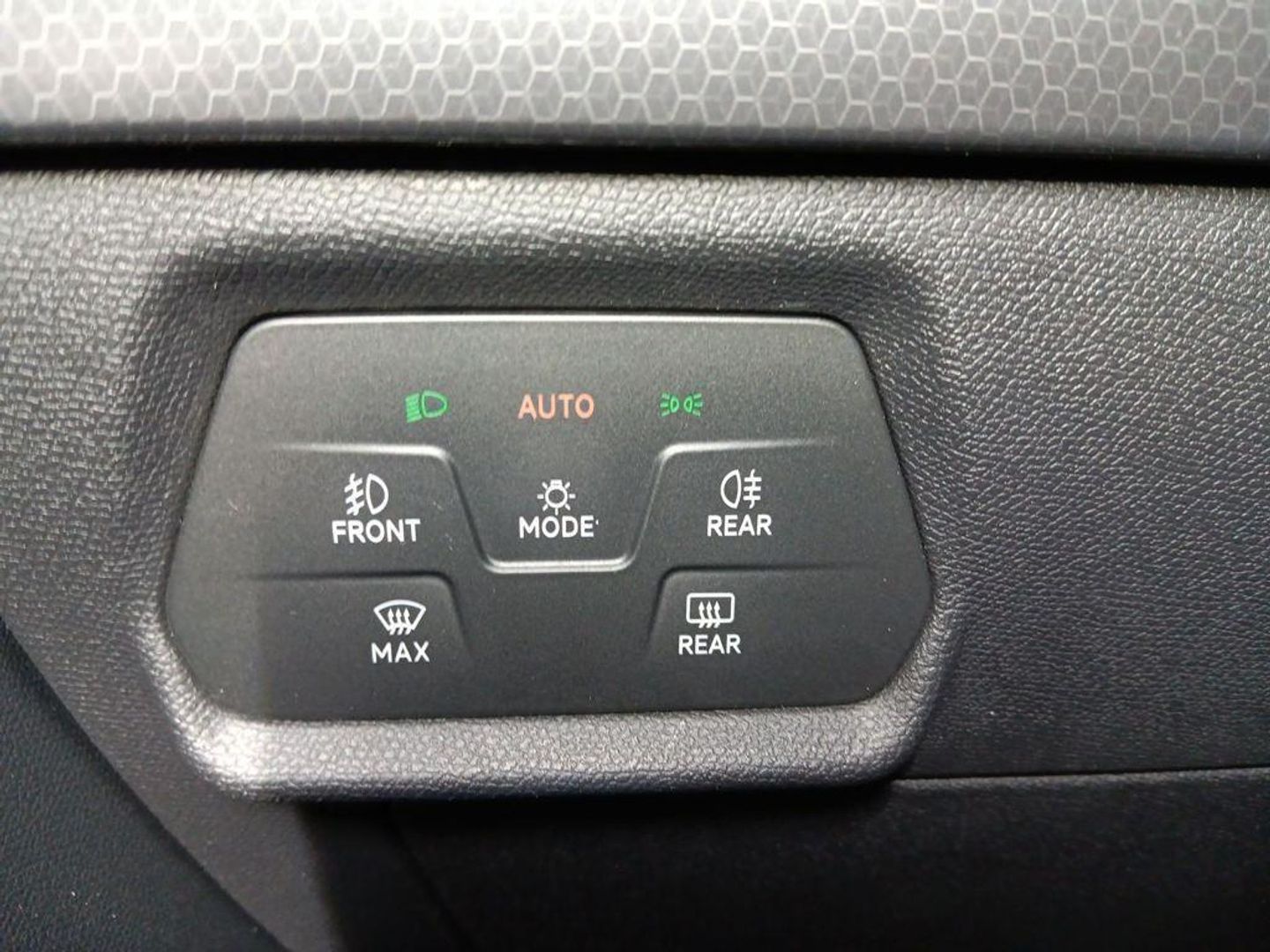 SEAT Leon ST 1.5 eTSI Style Special Edition Vision DSG 110 kW (150 CV)