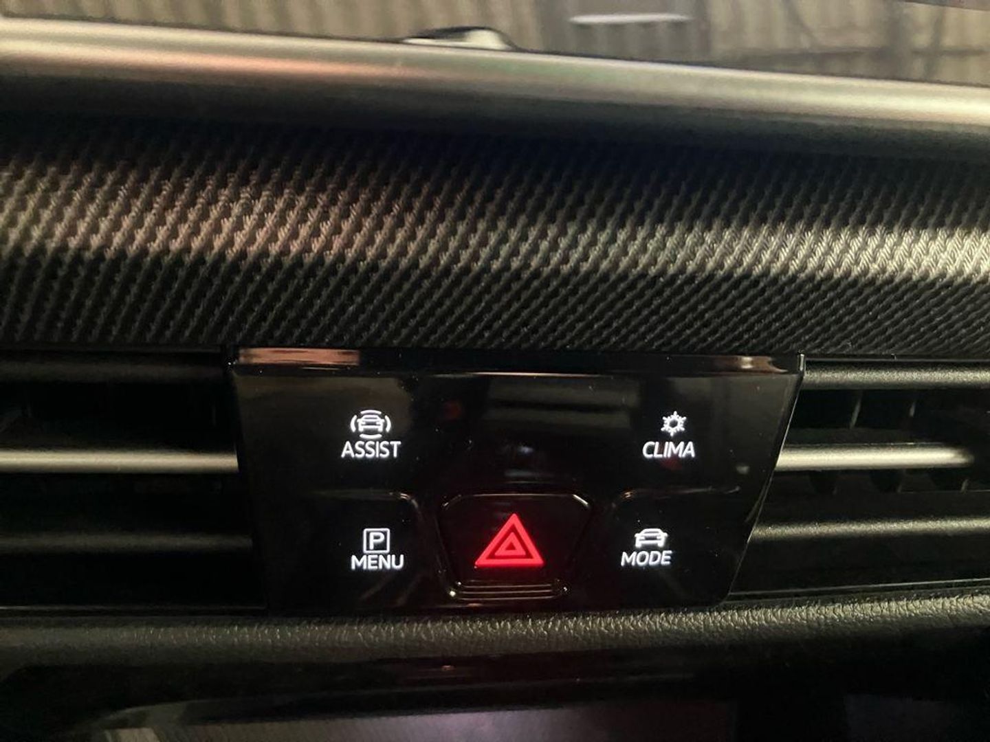 Volkswagen Golf Variant R-Line 1.5 eTSI 110 kW (150 CV) DSG