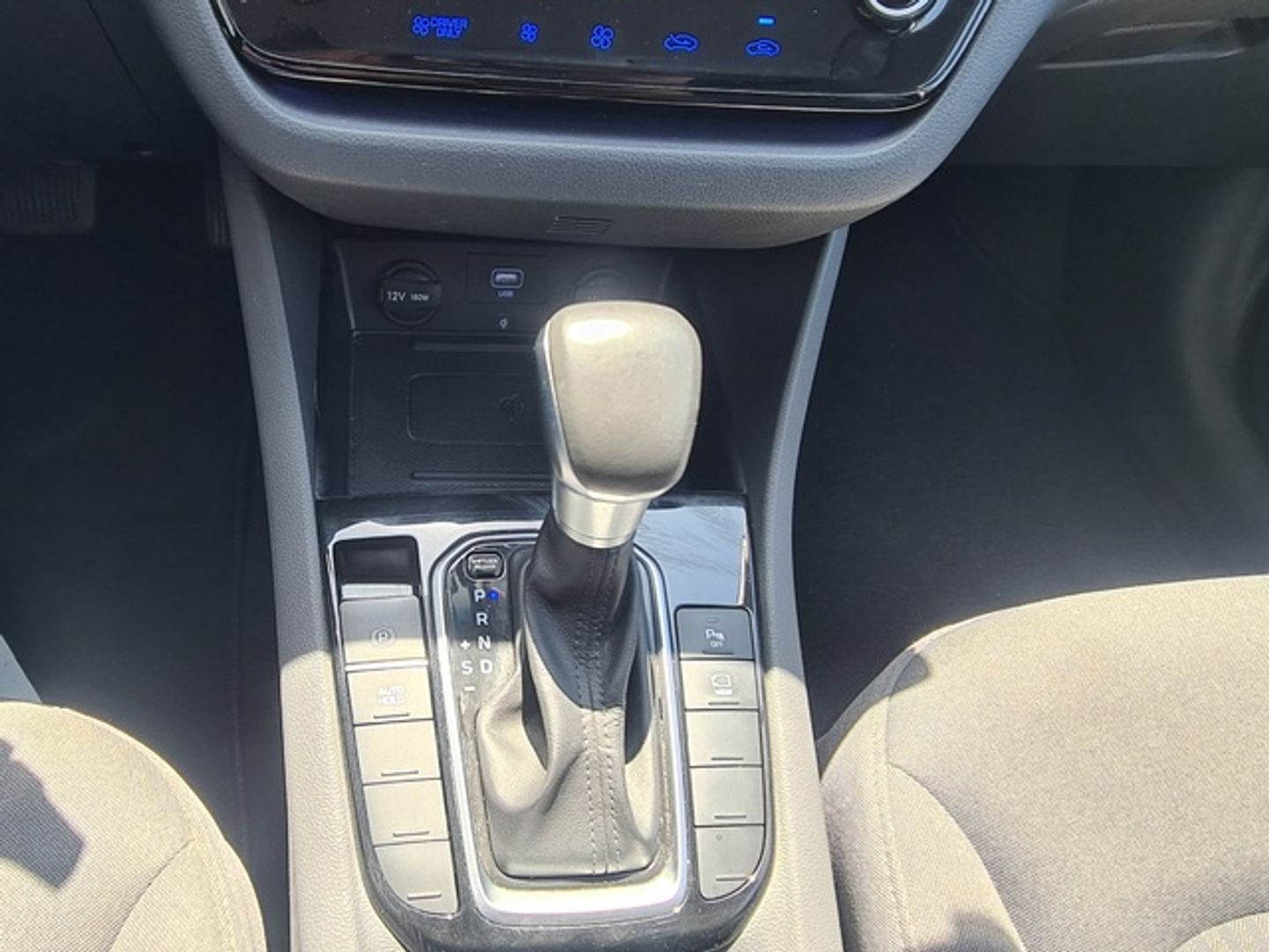 Hyundai Ioniq 1.6 GDI HEV Tecno DCT 104 kW (141 CV)