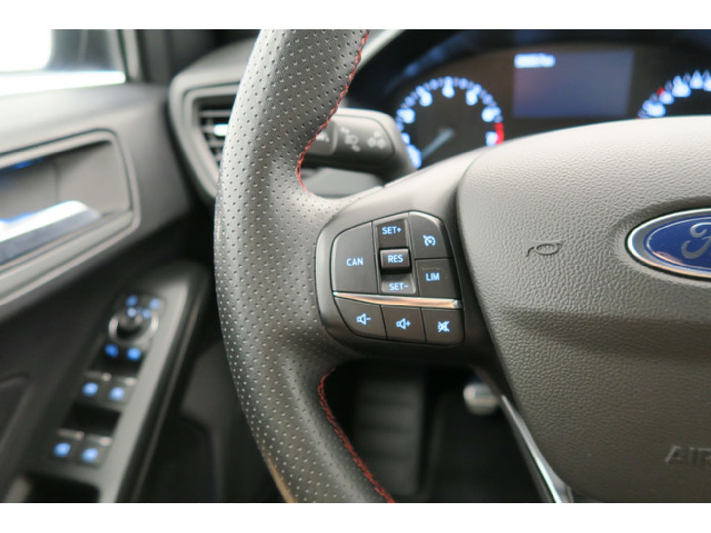 Ford Focus 1.0 Ecoboost MHEV ST-Line 92 kW (125 CV)