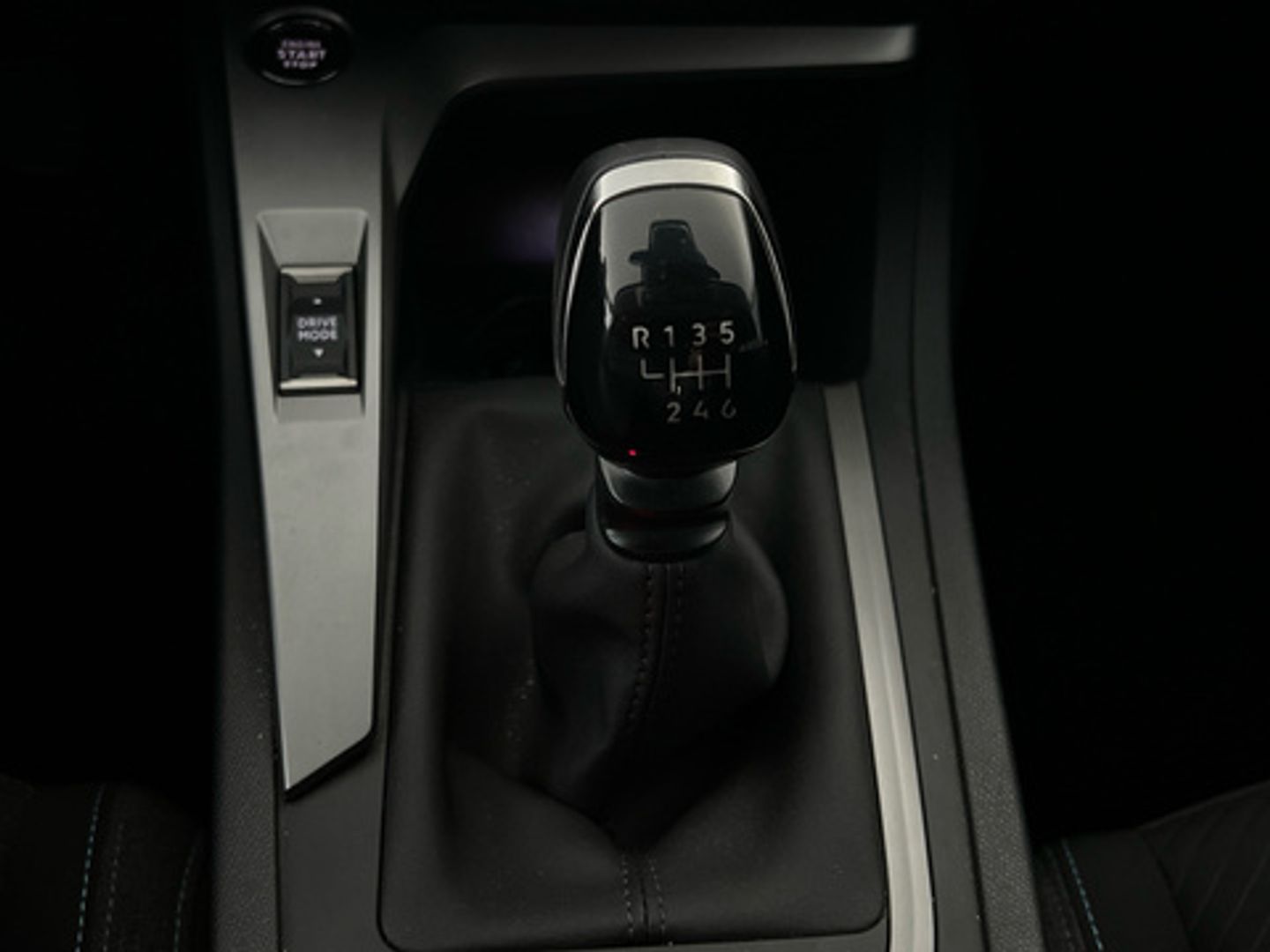 Peugeot 308 PureTech 130 S&S Style 96 kW (130 CV)