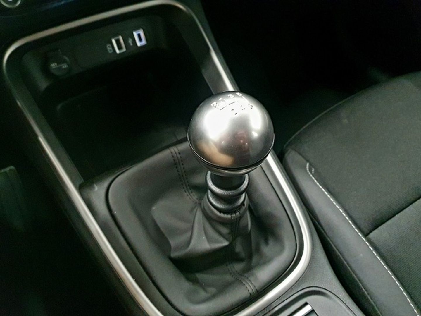 Jeep Avenger 1.2 G Altitude 74 kW (100 CV)