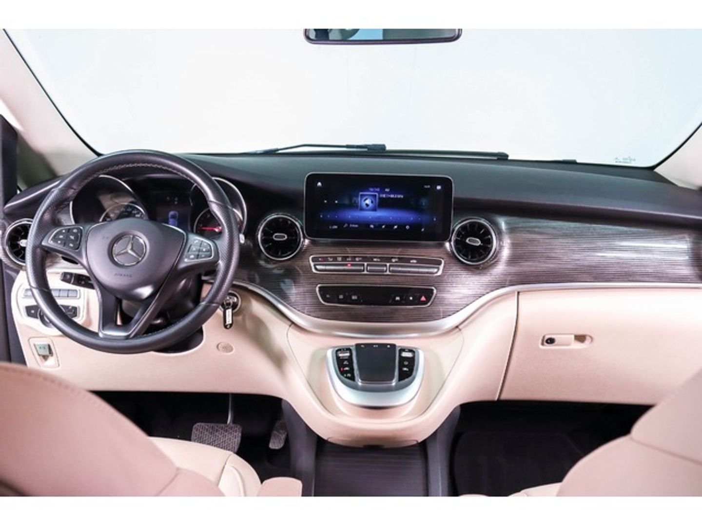 Mercedes-Benz Clase V V 300 d Avantgarde Largo 176 kW (239 CV)