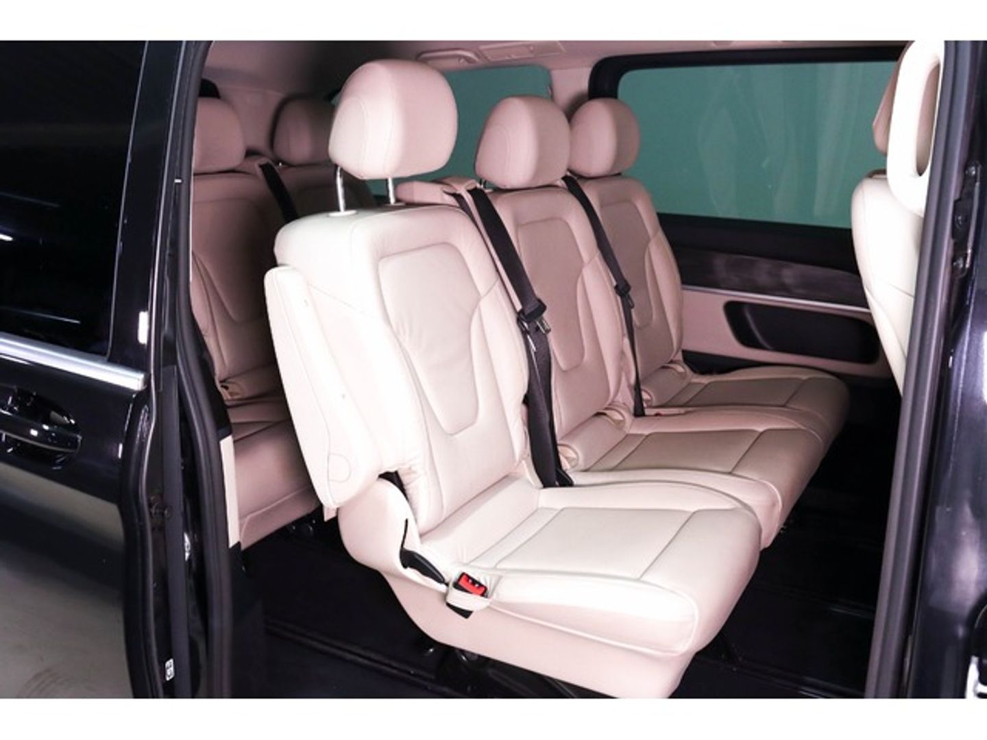 Mercedes-Benz Clase V V 300 d Avantgarde Largo 176 kW (239 CV)