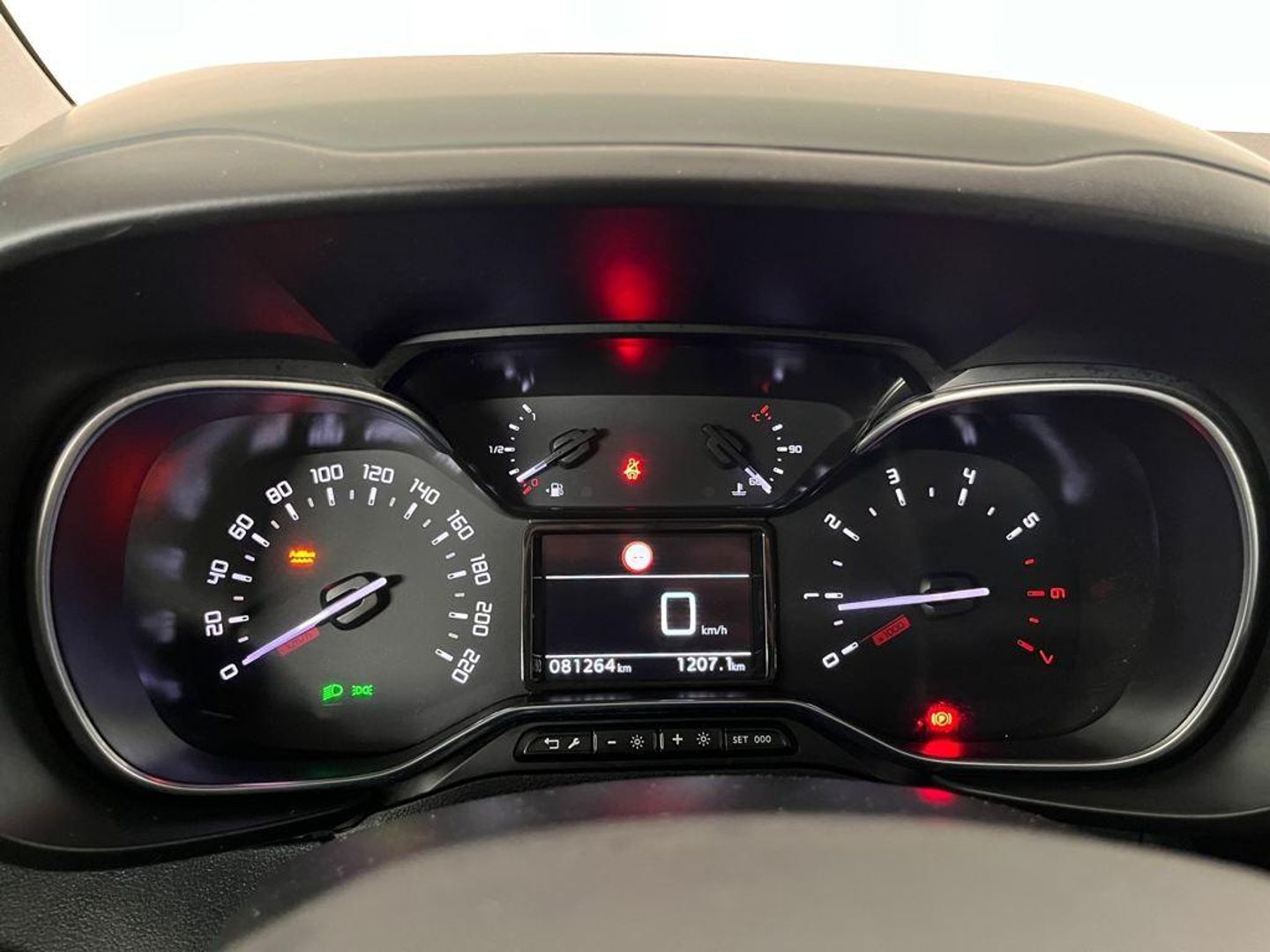 Citroen Berlingo BlueHDi 100 S&S Talla M Shine 75 kW (102 CV)
