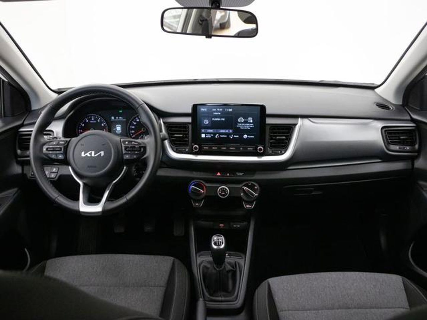 Kia Stonic 1.0 T-GDi MHEV MT Concept 74 kW (100 CV)