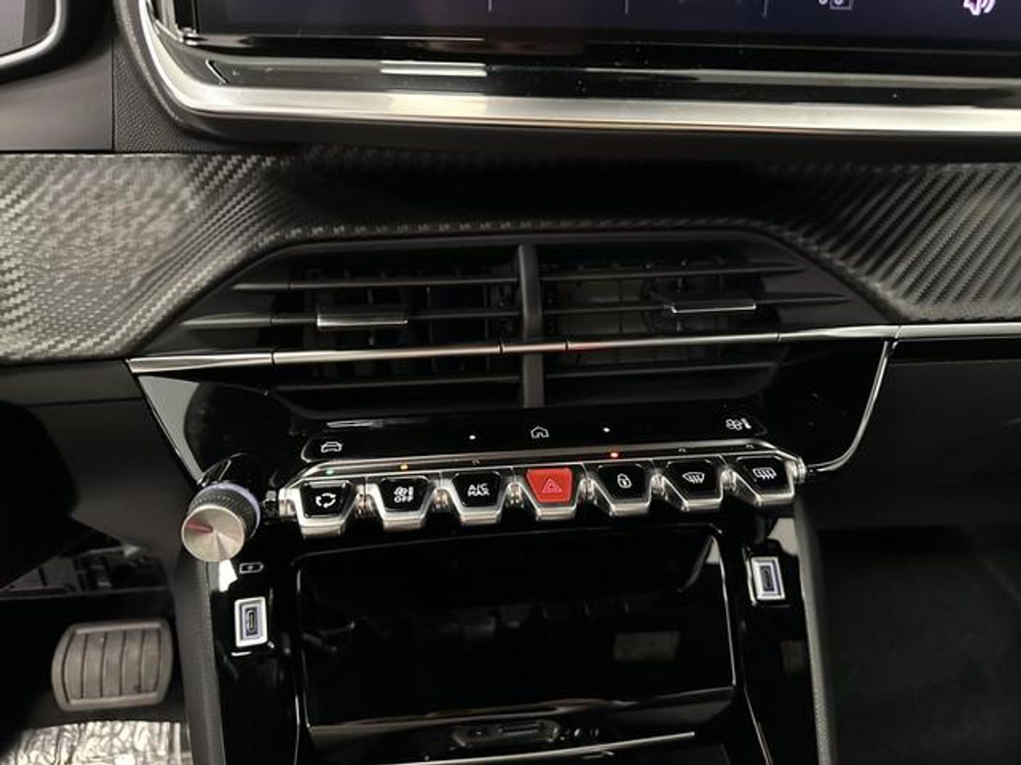 Peugeot 2008 PureTech 130 S&S Allure EAT8 96 kW (130 CV)