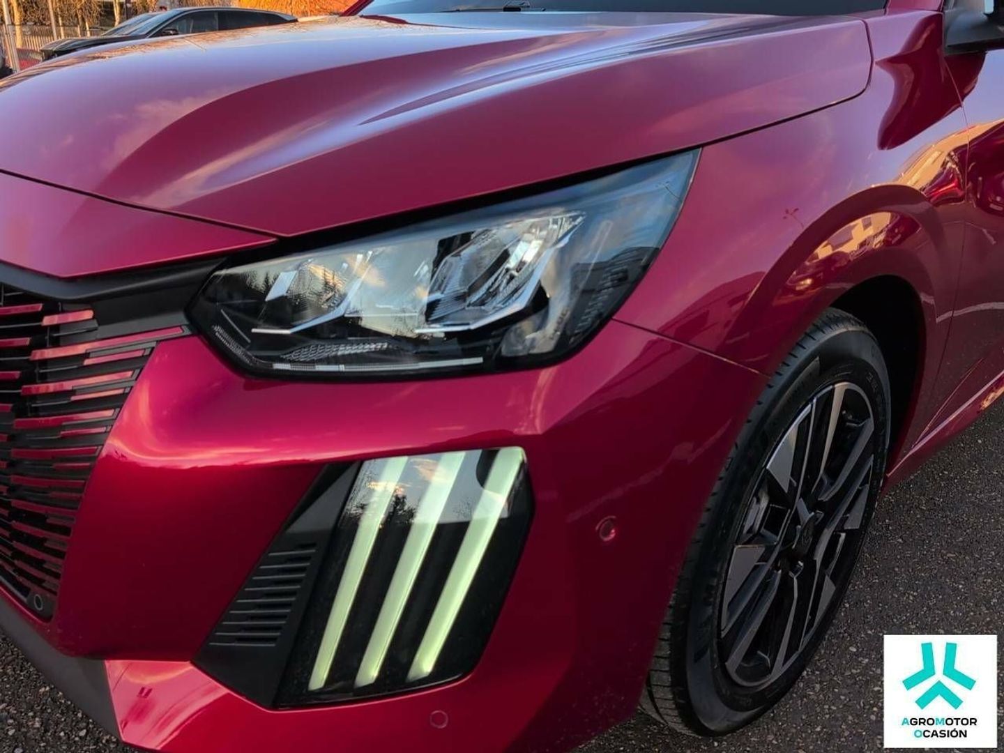 Peugeot 208 PureTech 100 Allure 75 kW (100 CV)