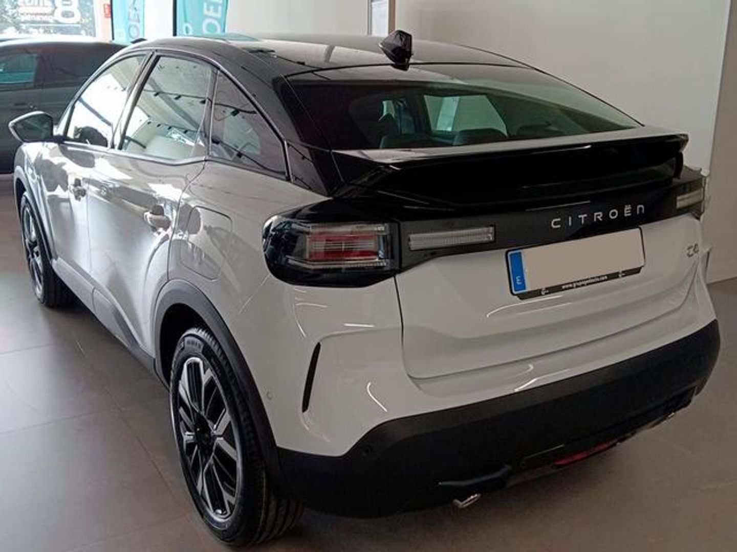 Citroen C4 Hybrid 145  Business Edition e-DCS6 07 kW (145 CV)