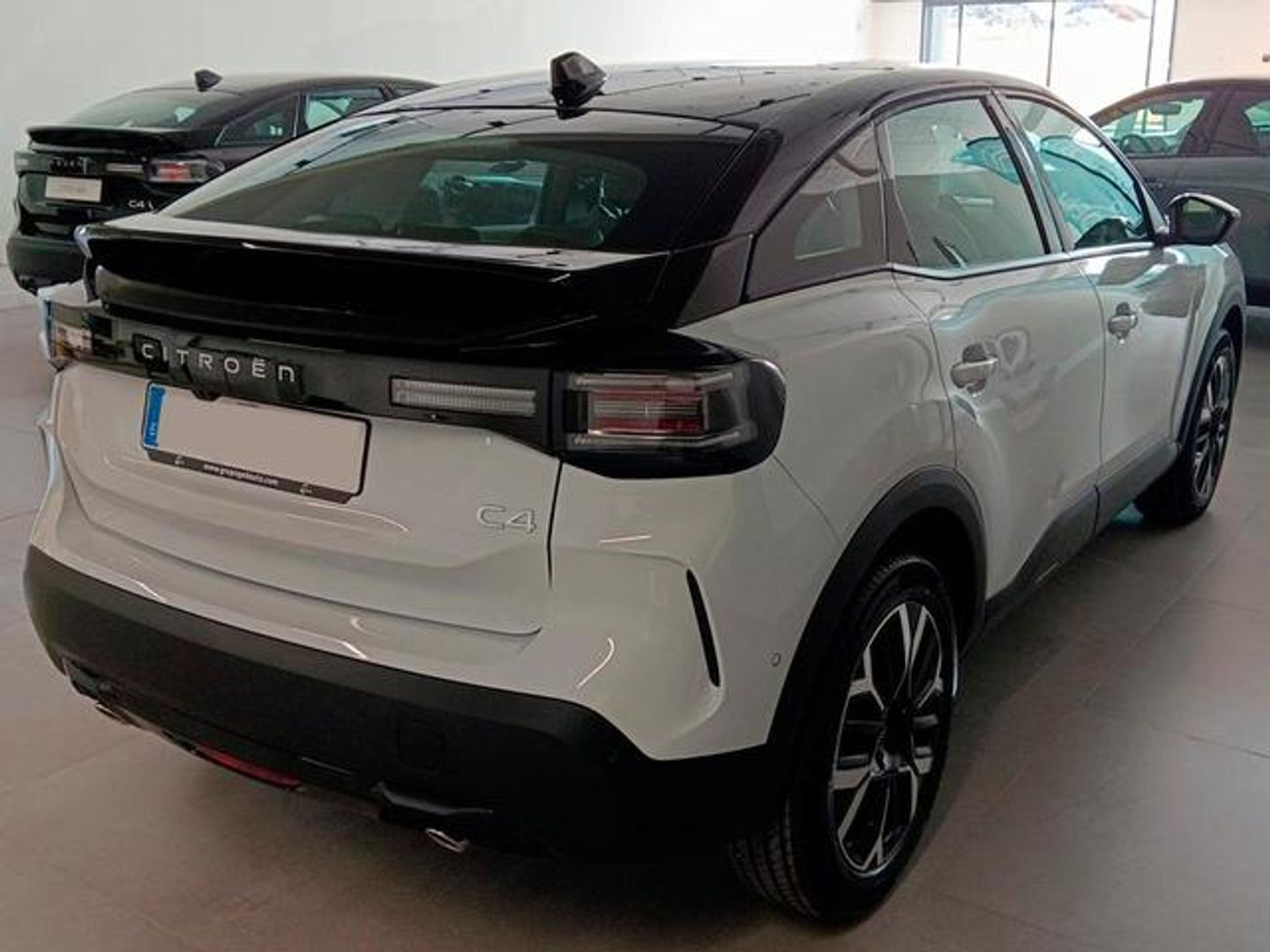 Citroen C4 Hybrid 145  Business Edition e-DCS6 07 kW (145 CV)