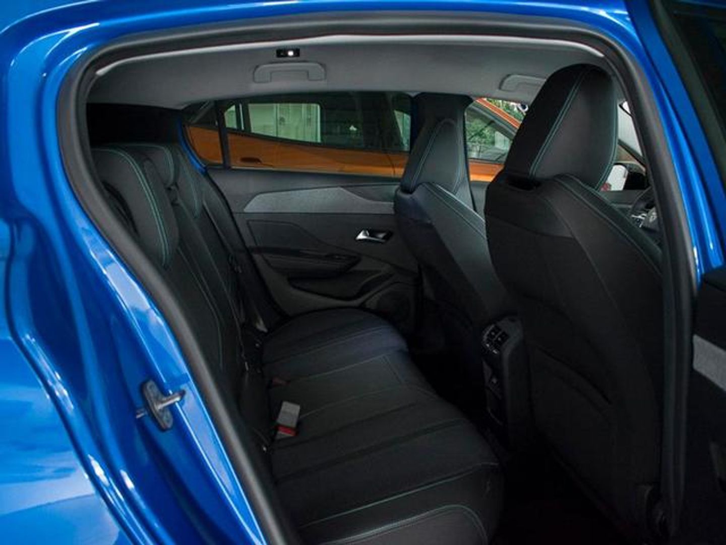 Peugeot 308 Allure Pack BlueHDi 130 S&S EAT8 96 kW (130 CV)
