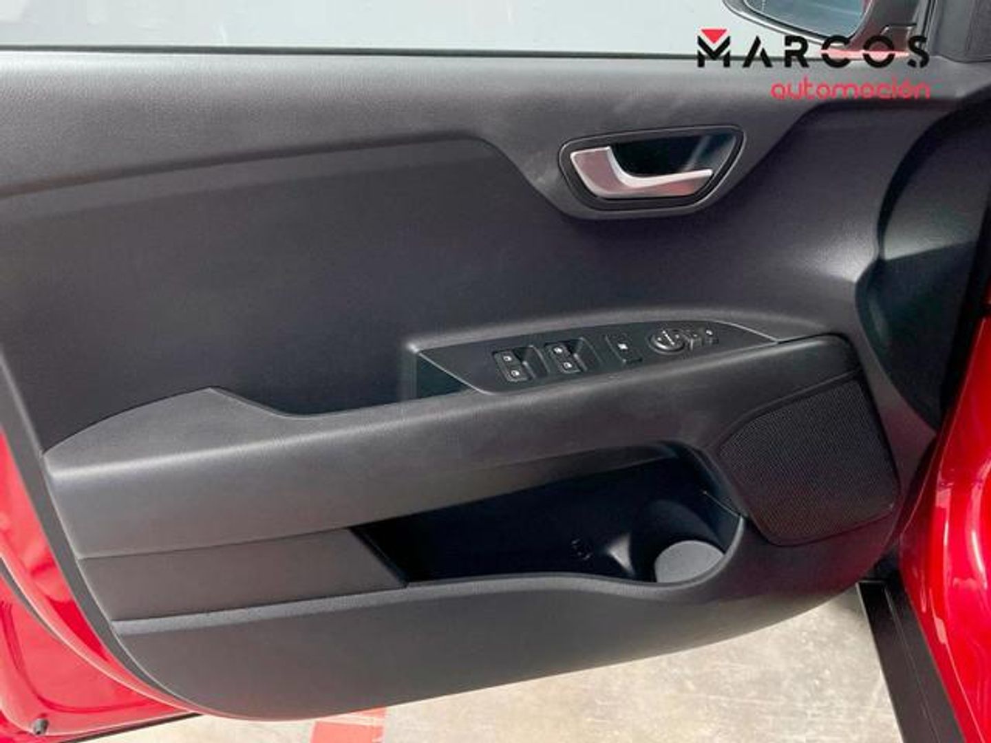 Kia Stonic 1.0 T-GDi MHEV iMT Concept 74 kW (100 CV)