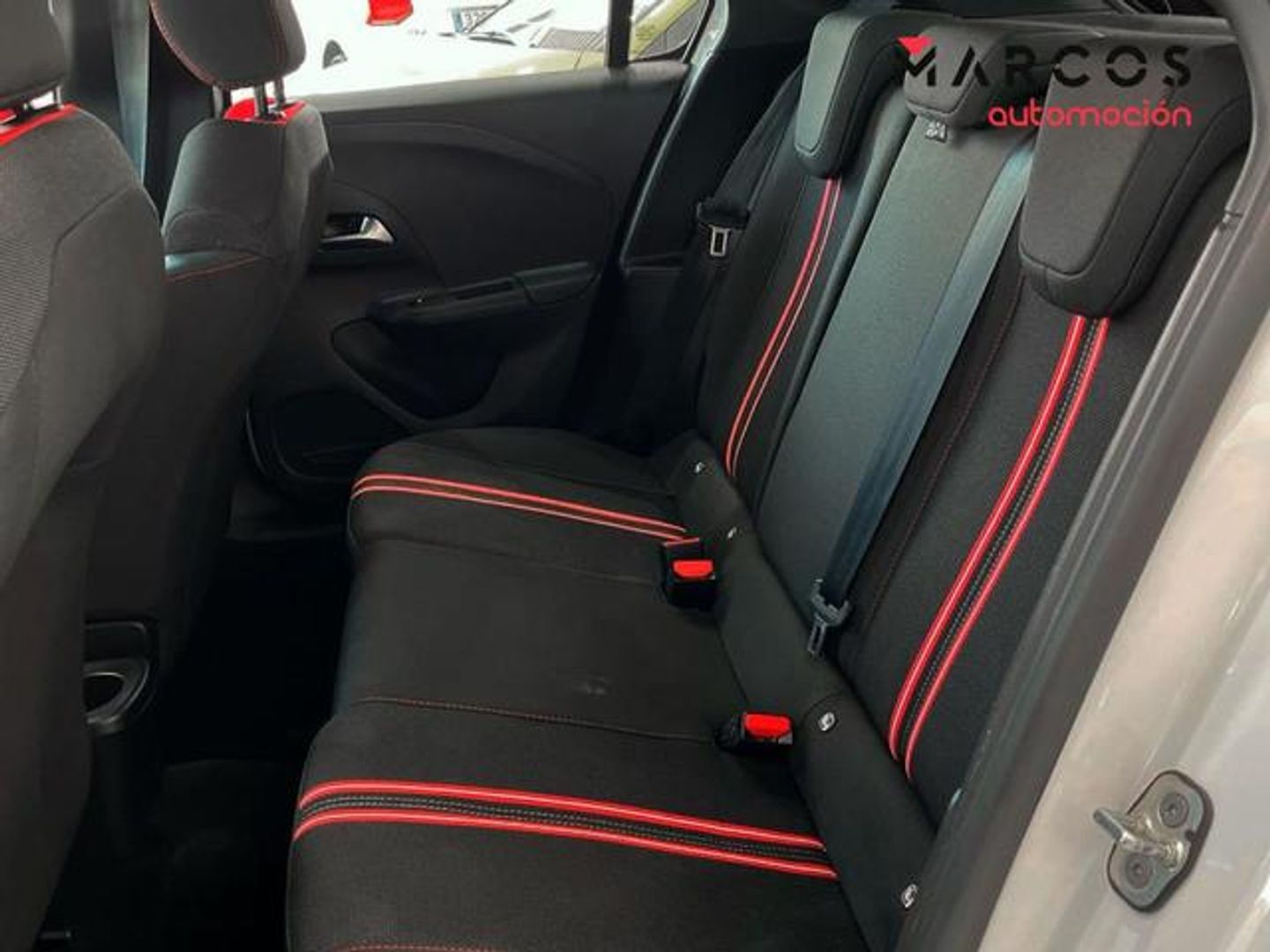 Opel Corsa 1.2 T XHL GS 74 kW (100 CV)