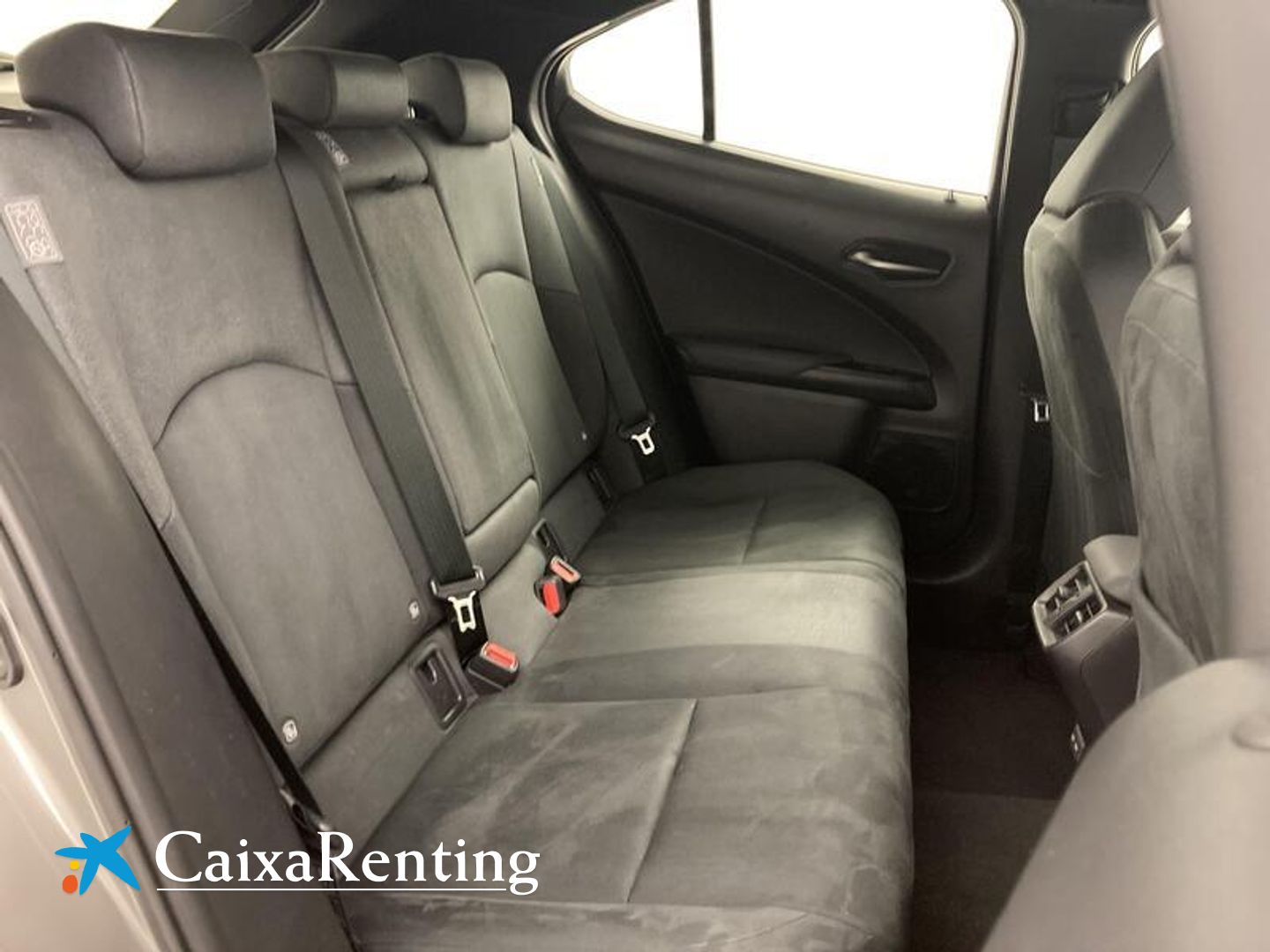 Lexus UX UX 250h Business 2WD 135 kW (184 CV)