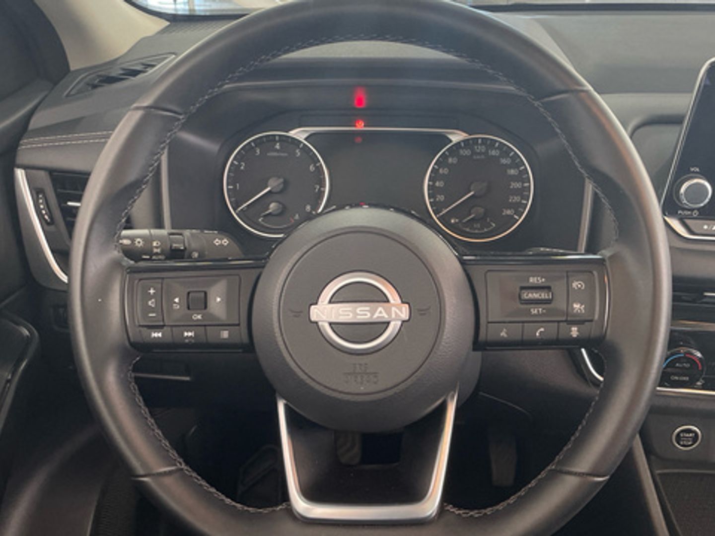 Nissan Qashqai DIG-T 140 mHEV Acenta 4x2 103 kW (140 CV)
