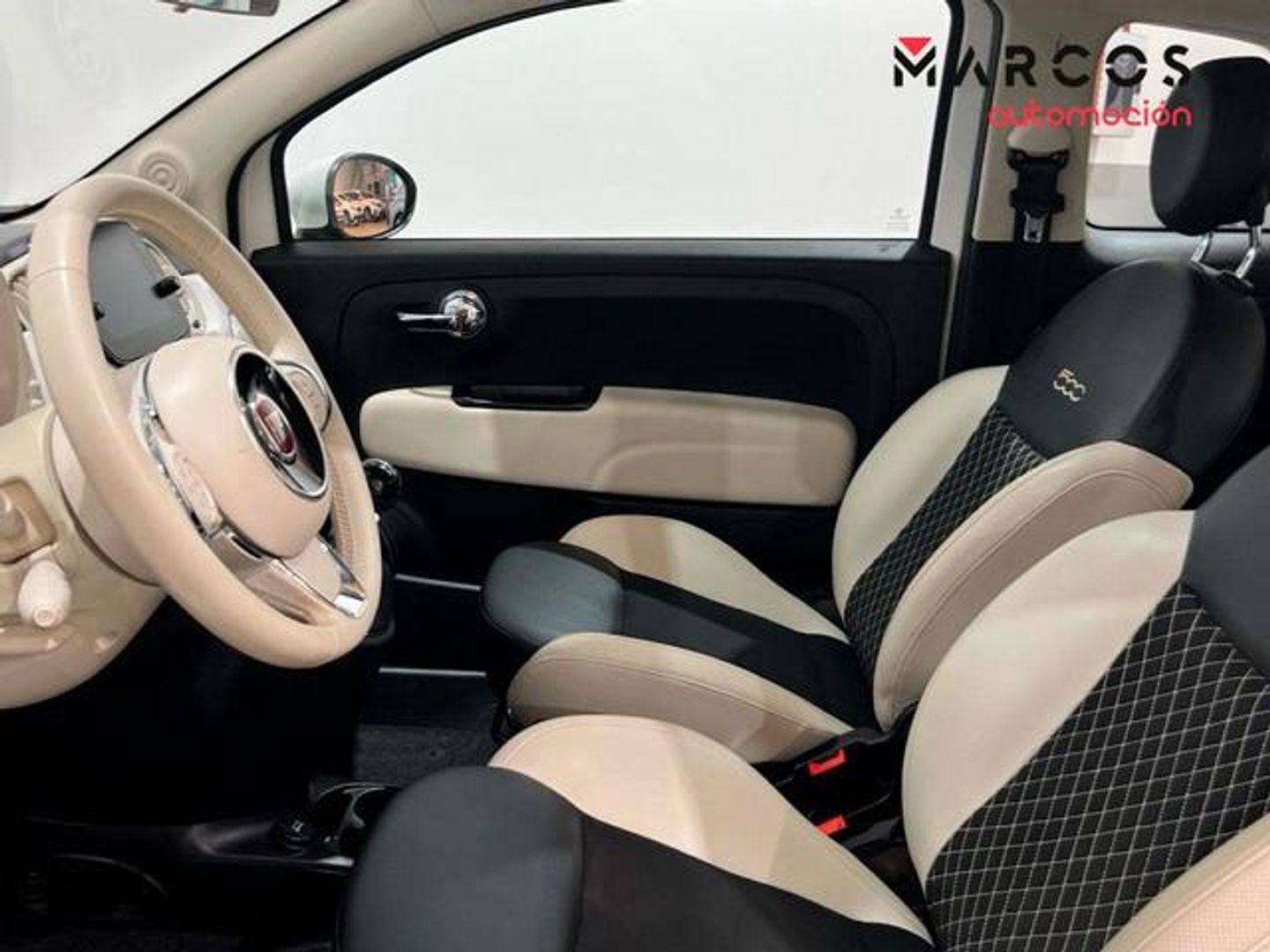 Fiat 500 1.0 Hybrid Dolcevita 51 kW (70 CV)