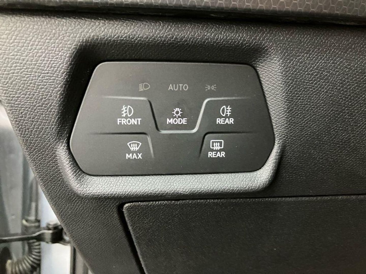 SEAT Leon ST 1.5 eTSI Style Special Edition Vision DSG 110 kW (150 CV)