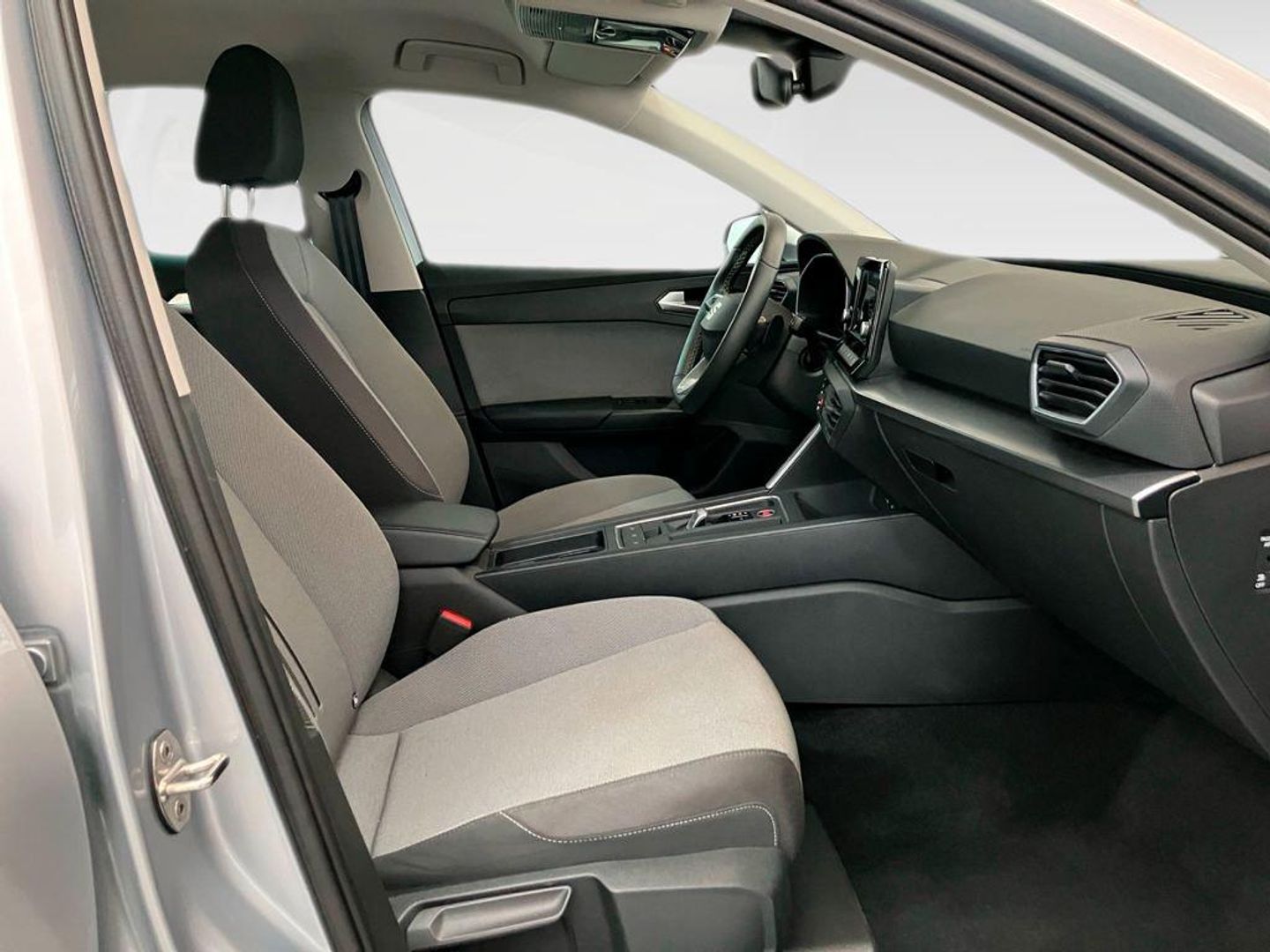 SEAT Leon ST 1.5 eTSI Style Special Edition Vision DSG 110 kW (150 CV)