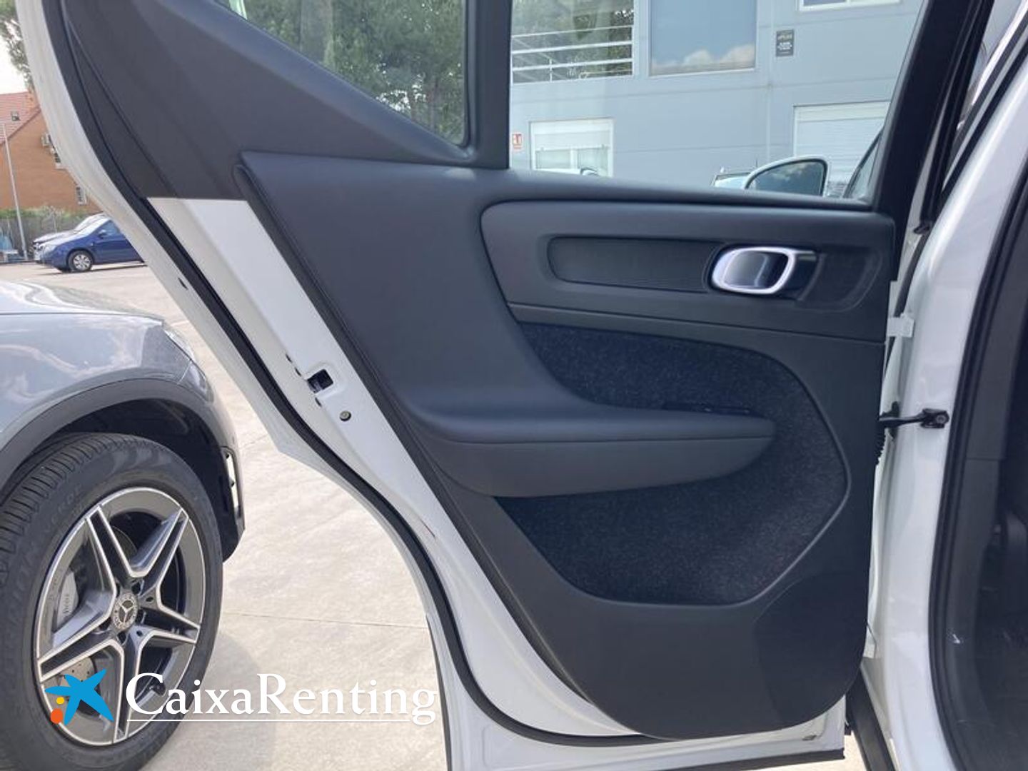 Volvo XC40 D3 Momentum Pro Auto 110 kW (150 CV)