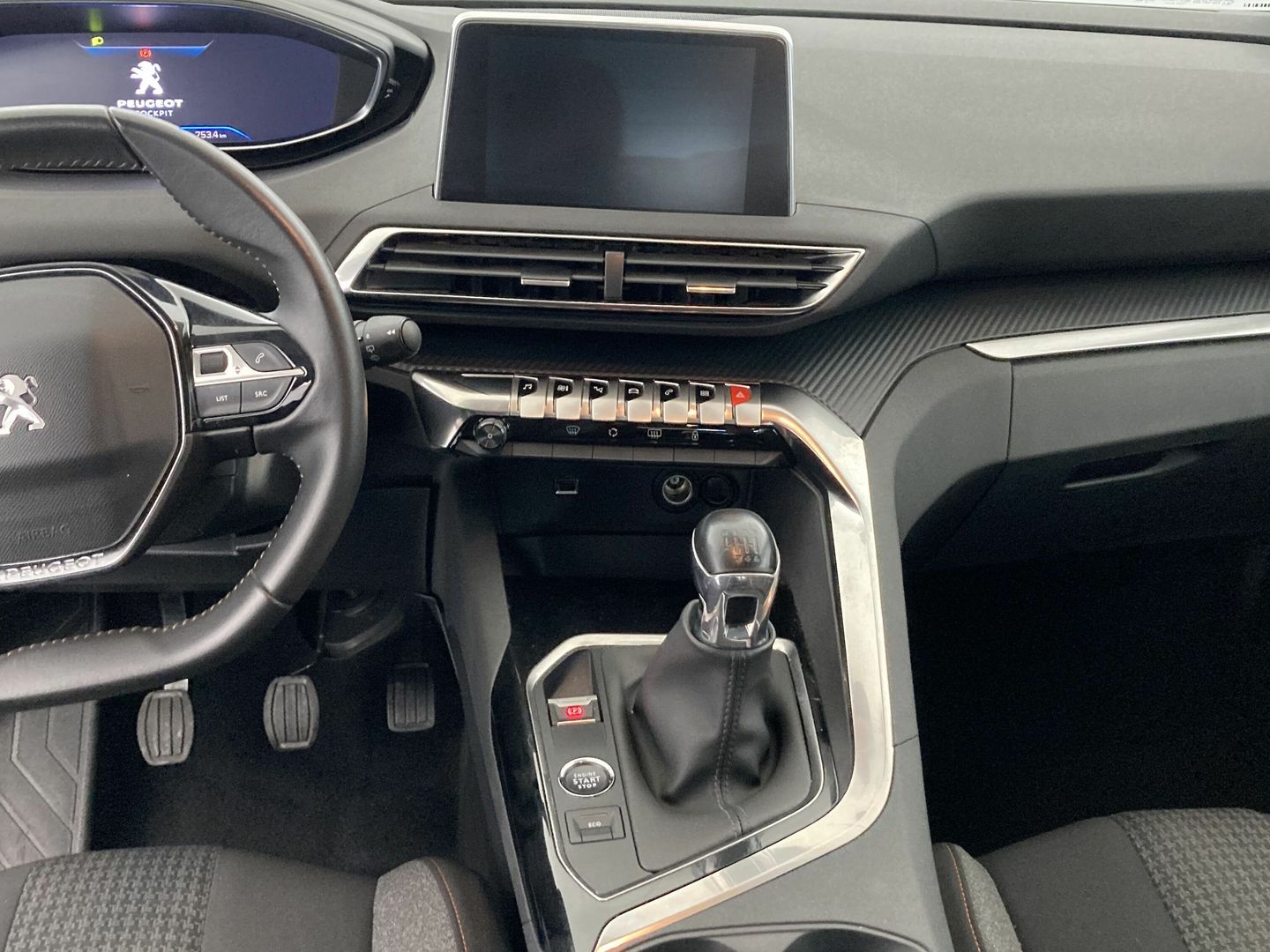 Peugeot 3008 PureTech 130 S&S Active Pack 96 kW (130 CV)
