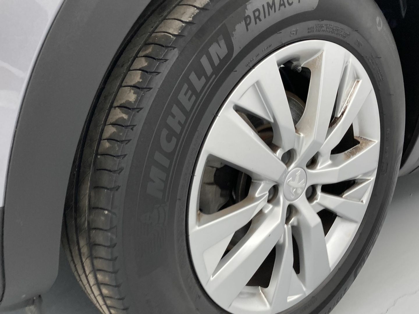 Peugeot 3008 PureTech 130 S&S Active Pack 96 kW (130 CV)