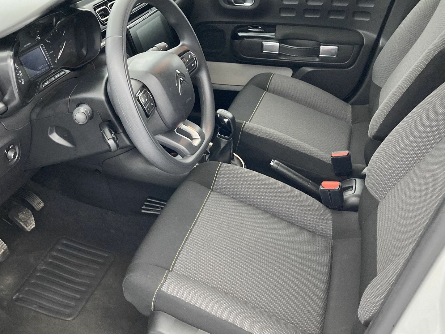 Citroen C3 PureTech 82 Shine 61 kW (83 CV)