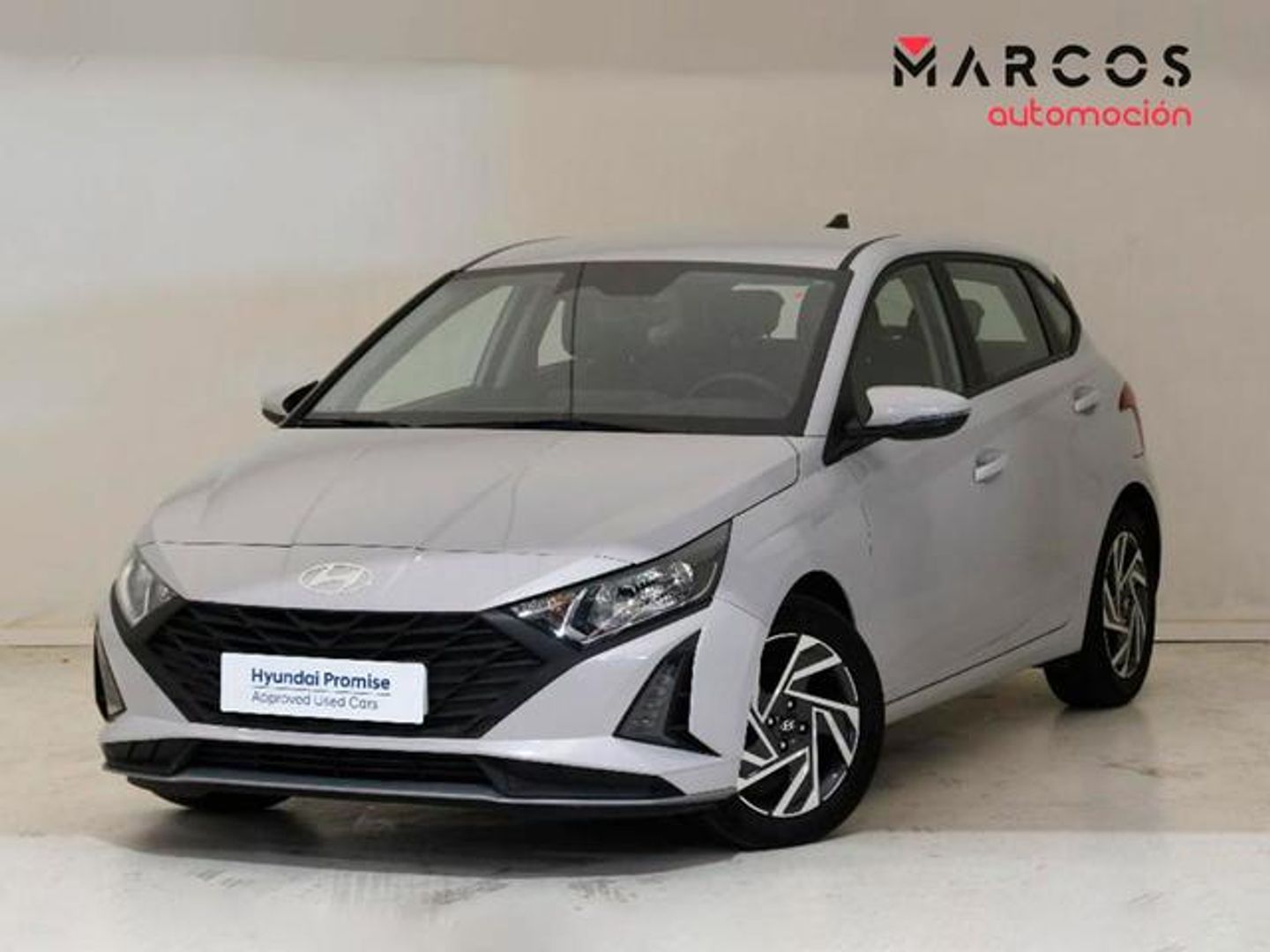 Hyundai i20 1.2 MPI Klass 62 kW (84 CV) Gris Sedan