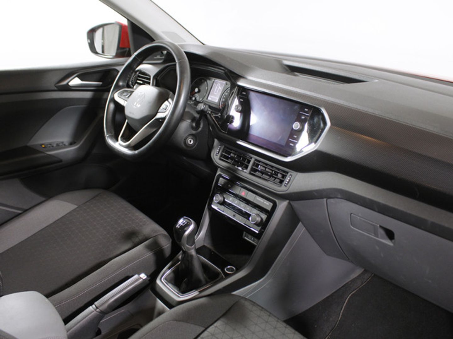 Volkswagen T-Cross Advance 1.0 TSI 70 kW (95 CV)
