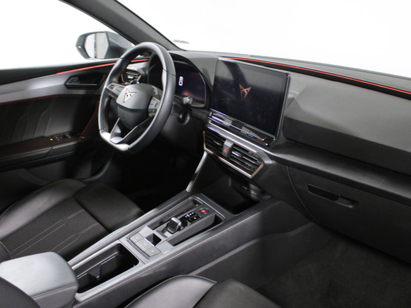 CUPRA León 1.5 eTSI DSG 110 kW (150 CV)