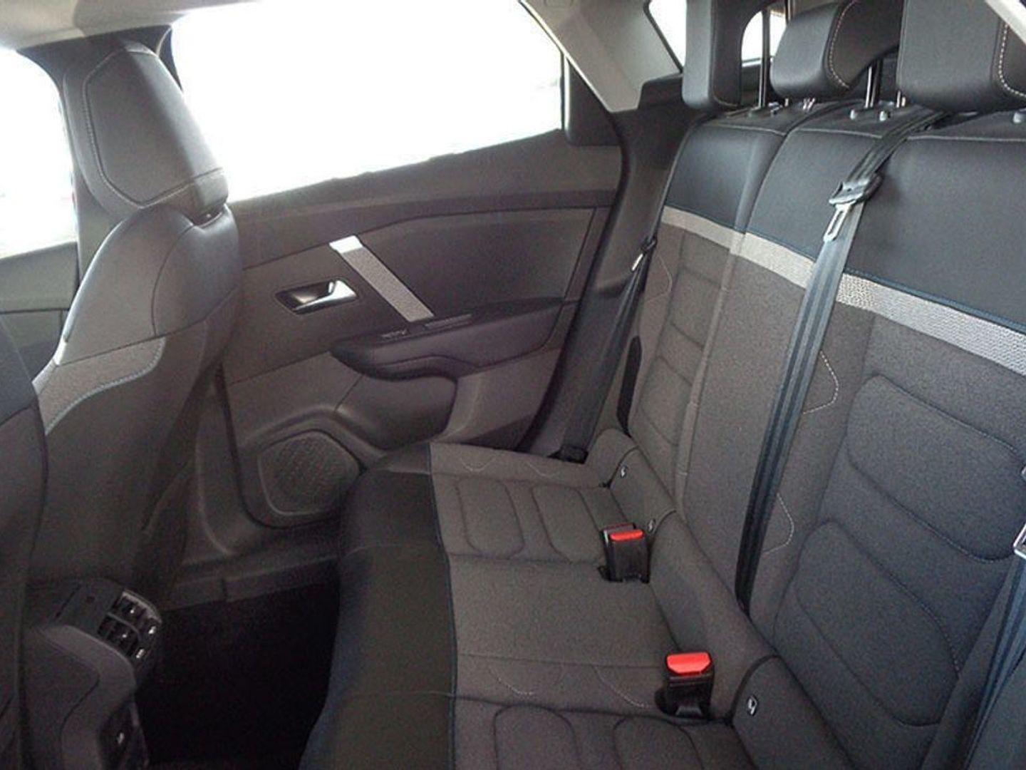 Citroen C4 PureTech 130 S&S Plus EAT8 96 kW (131 CV)