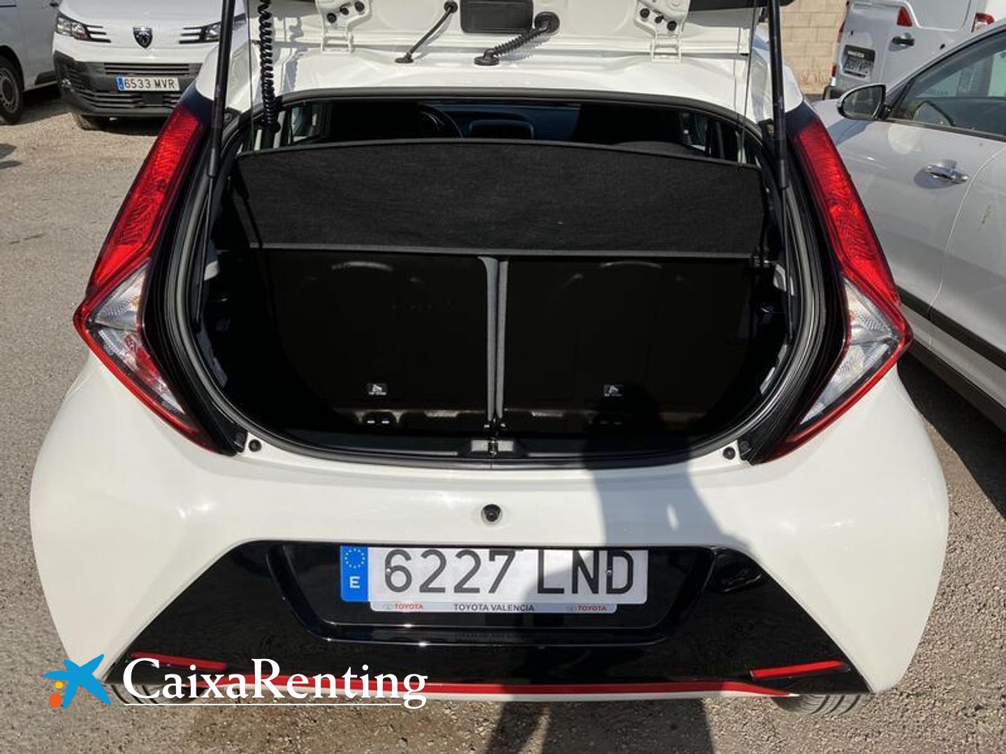 Toyota Aygo 1.0 70 x-play 53 kW (72 CV)