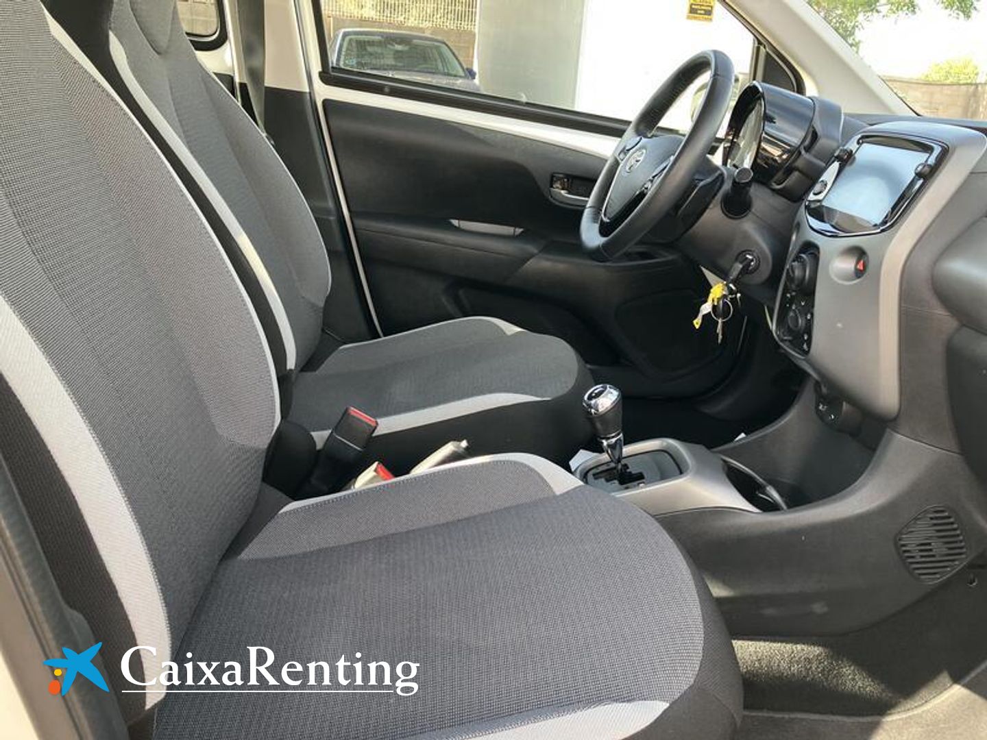 Toyota Aygo 1.0 70 x-play 53 kW (72 CV)