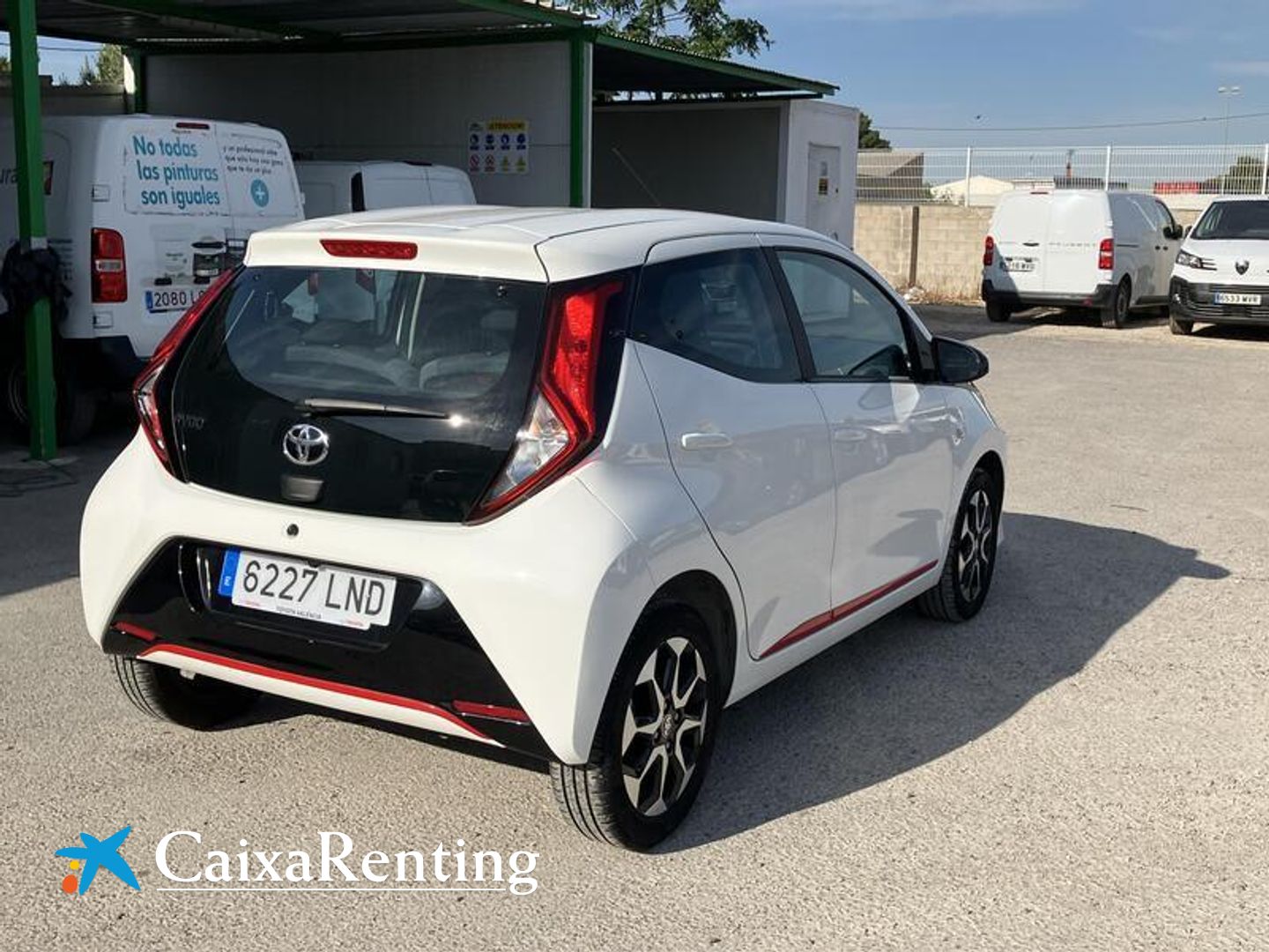 Toyota Aygo 1.0 70 x-play 53 kW (72 CV)