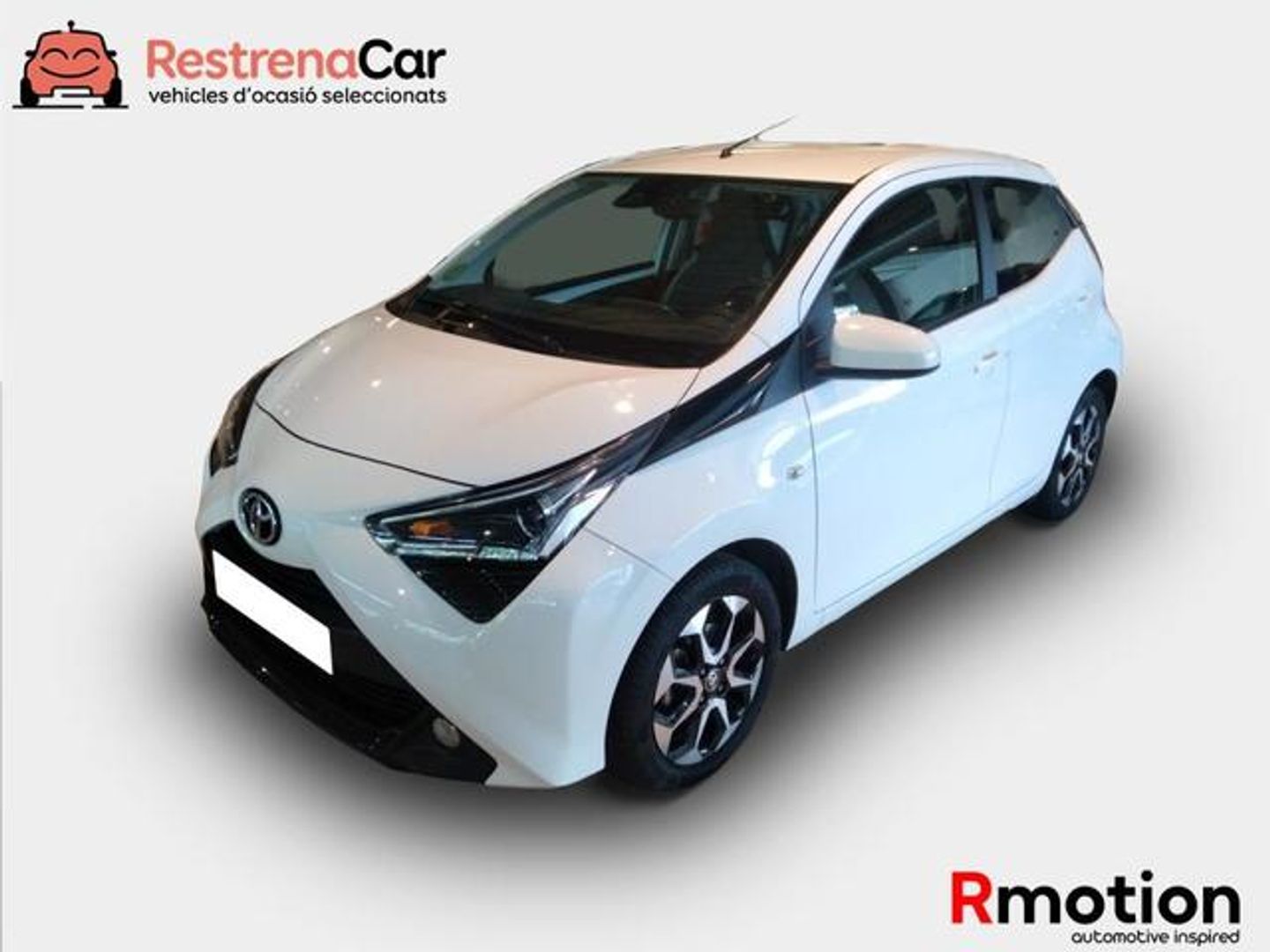 Toyota Aygo 1.0 70 x-play 53 kW (72 CV)