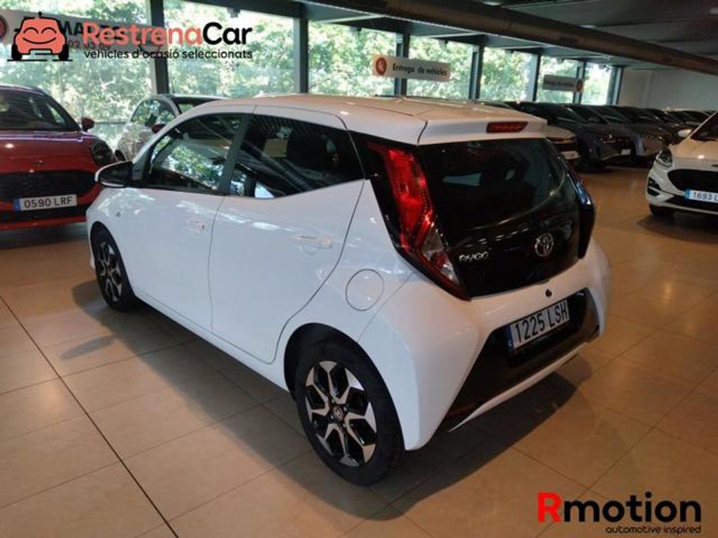 Toyota Aygo 1.0 70 x-play 53 kW (72 CV)
