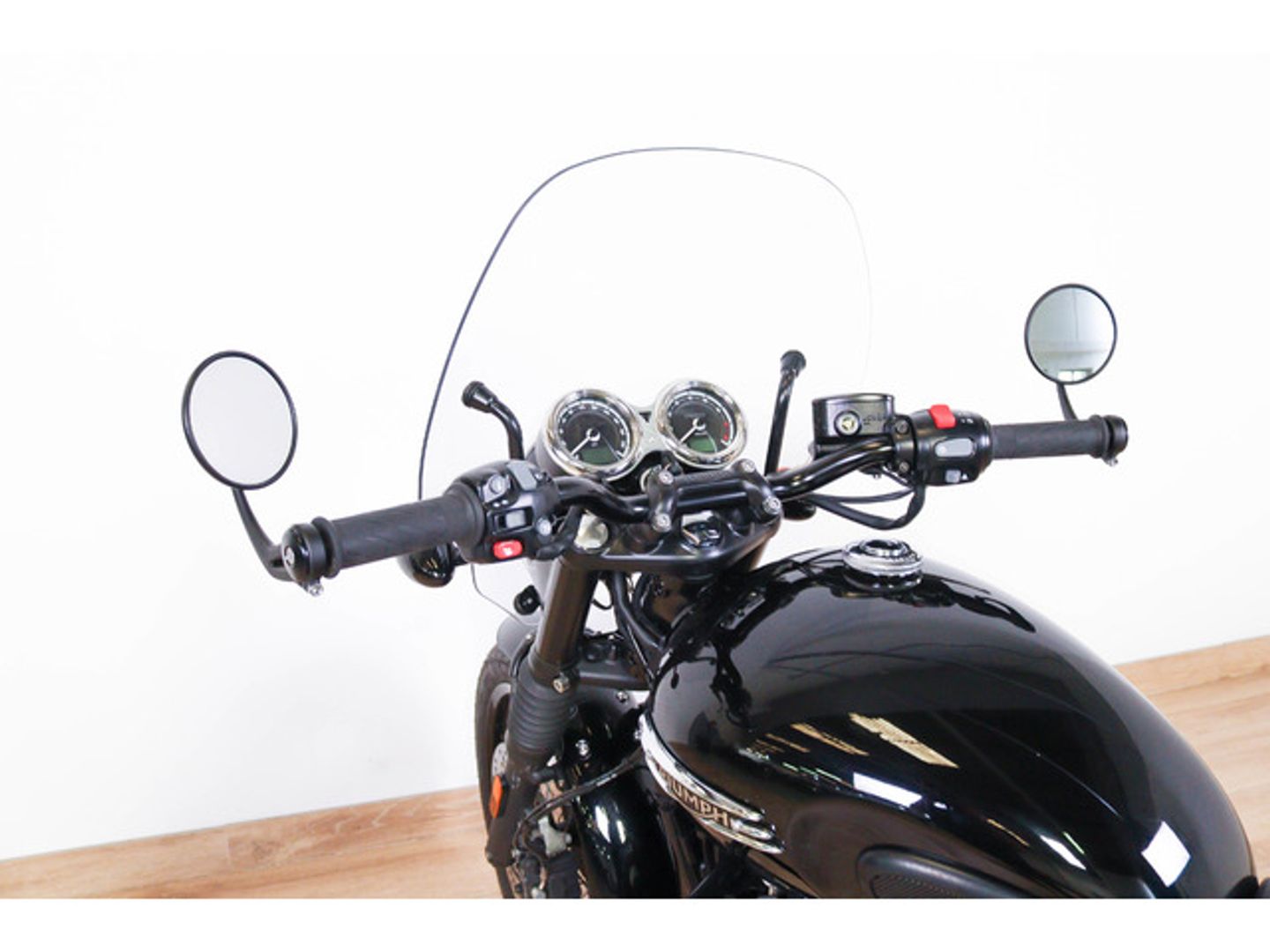 Triumph Bonneville T 120 Black