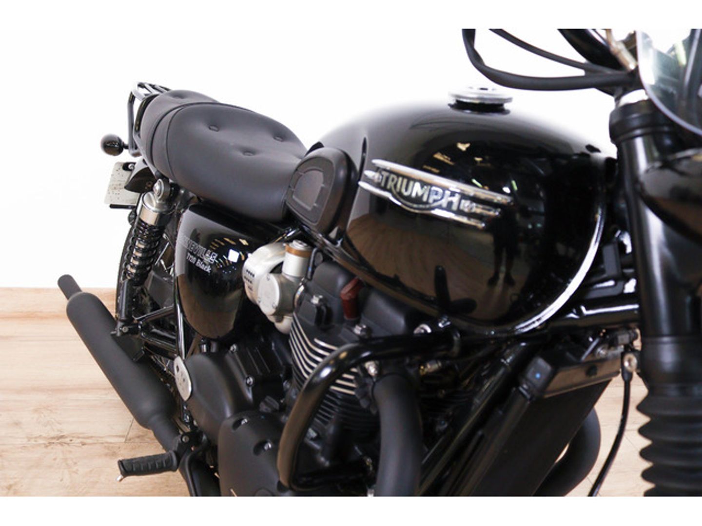 Triumph Bonneville T 120 Black