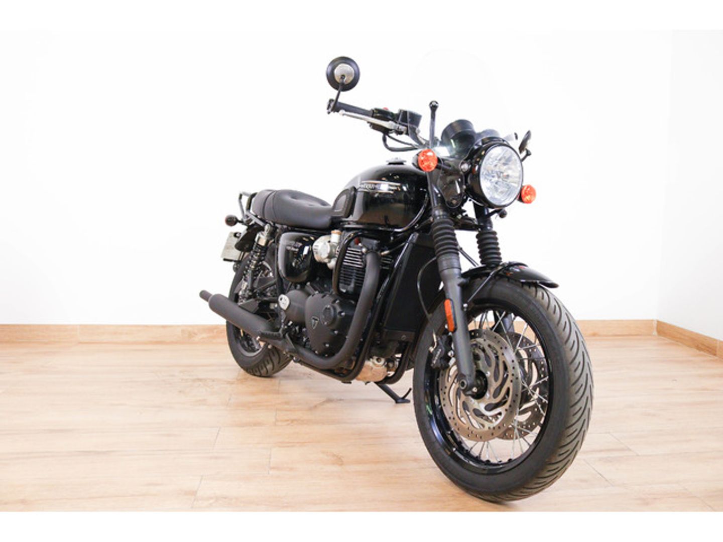 Triumph Bonneville T 120 Black