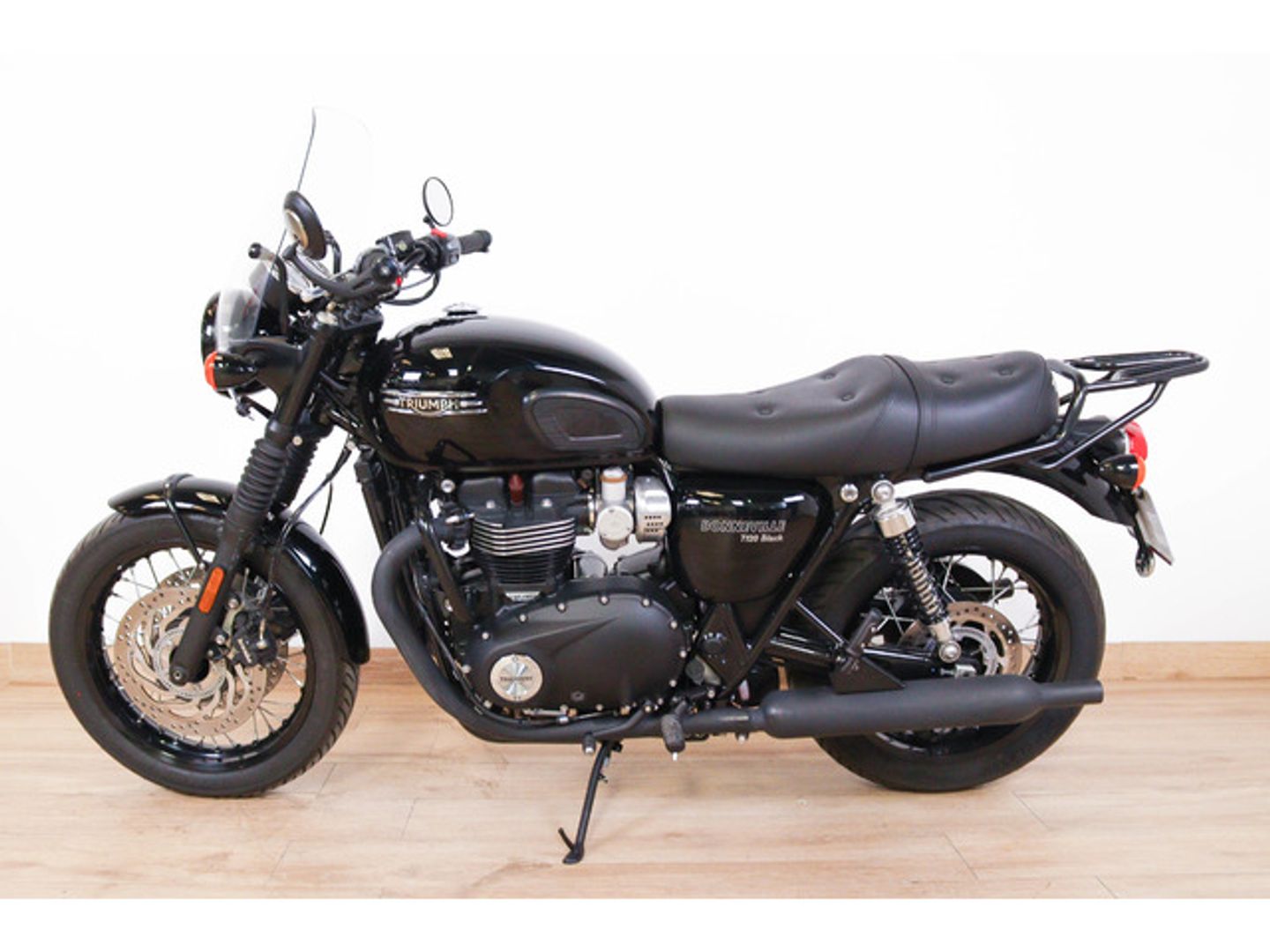 Triumph Bonneville T 120 Black