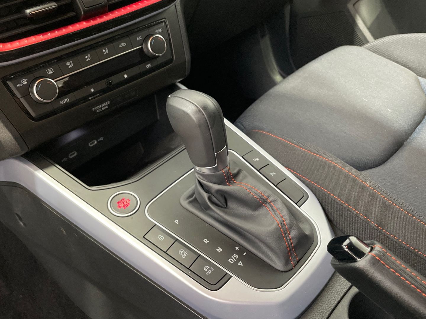 SEAT Arona 1.0 TSI FR XM DSG 81 kW (110 CV)