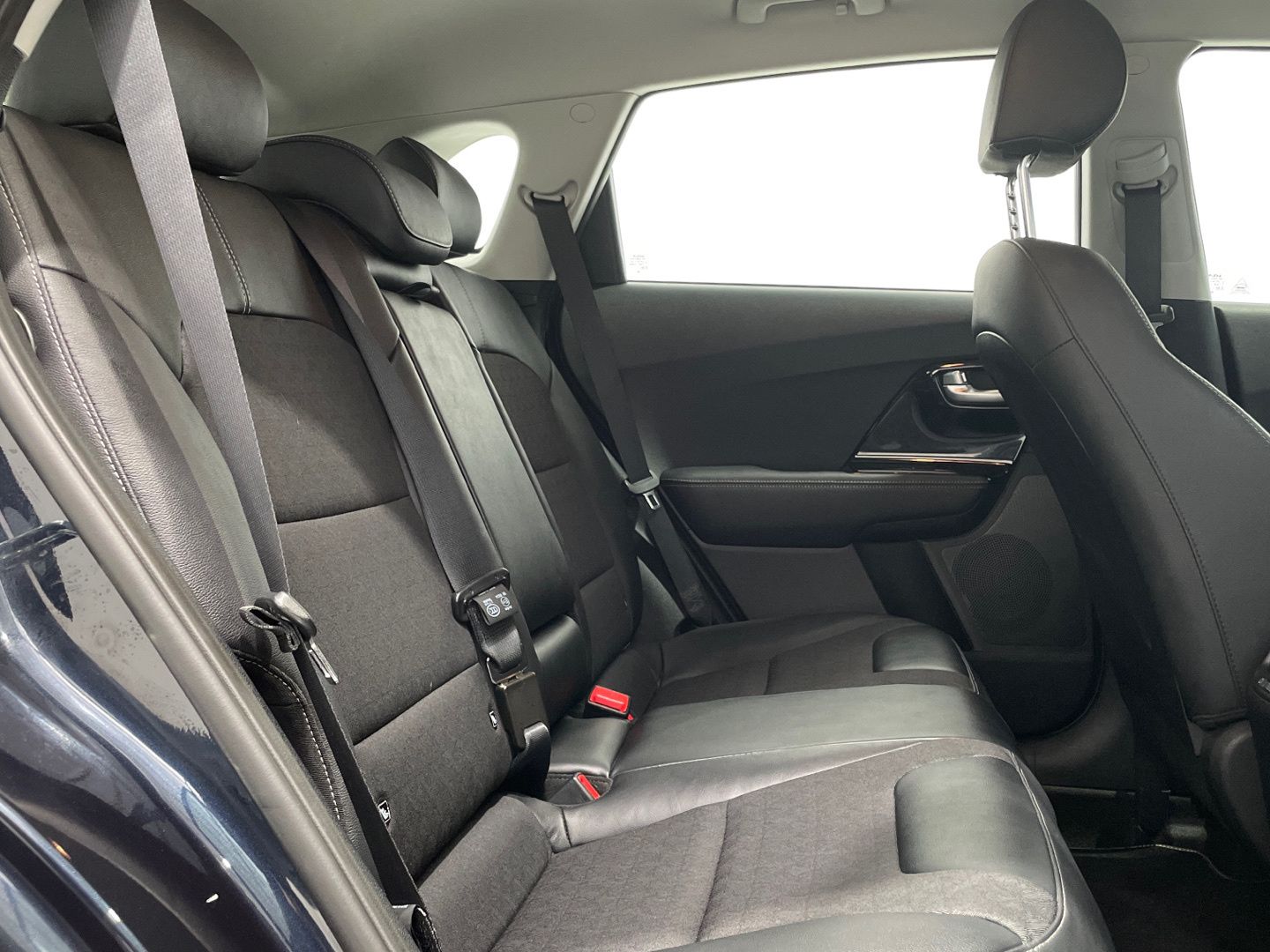 Kia Niro 1.6 GDi PHEV Híbrido Drive 104 kW (141 CV)