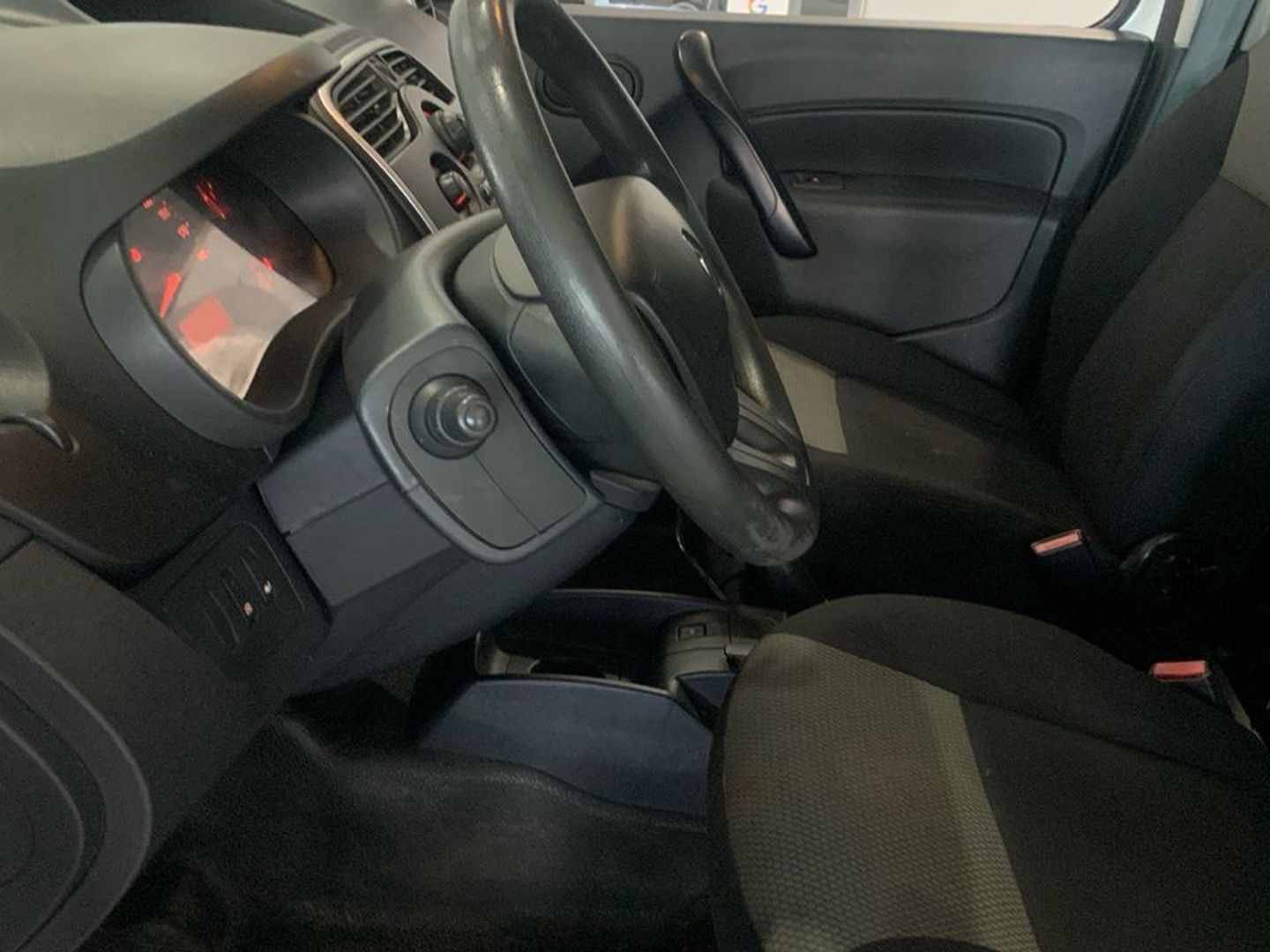Renault Kangoo Combi Profesional M1-AF Blue dCi 70 kW (95 CV)