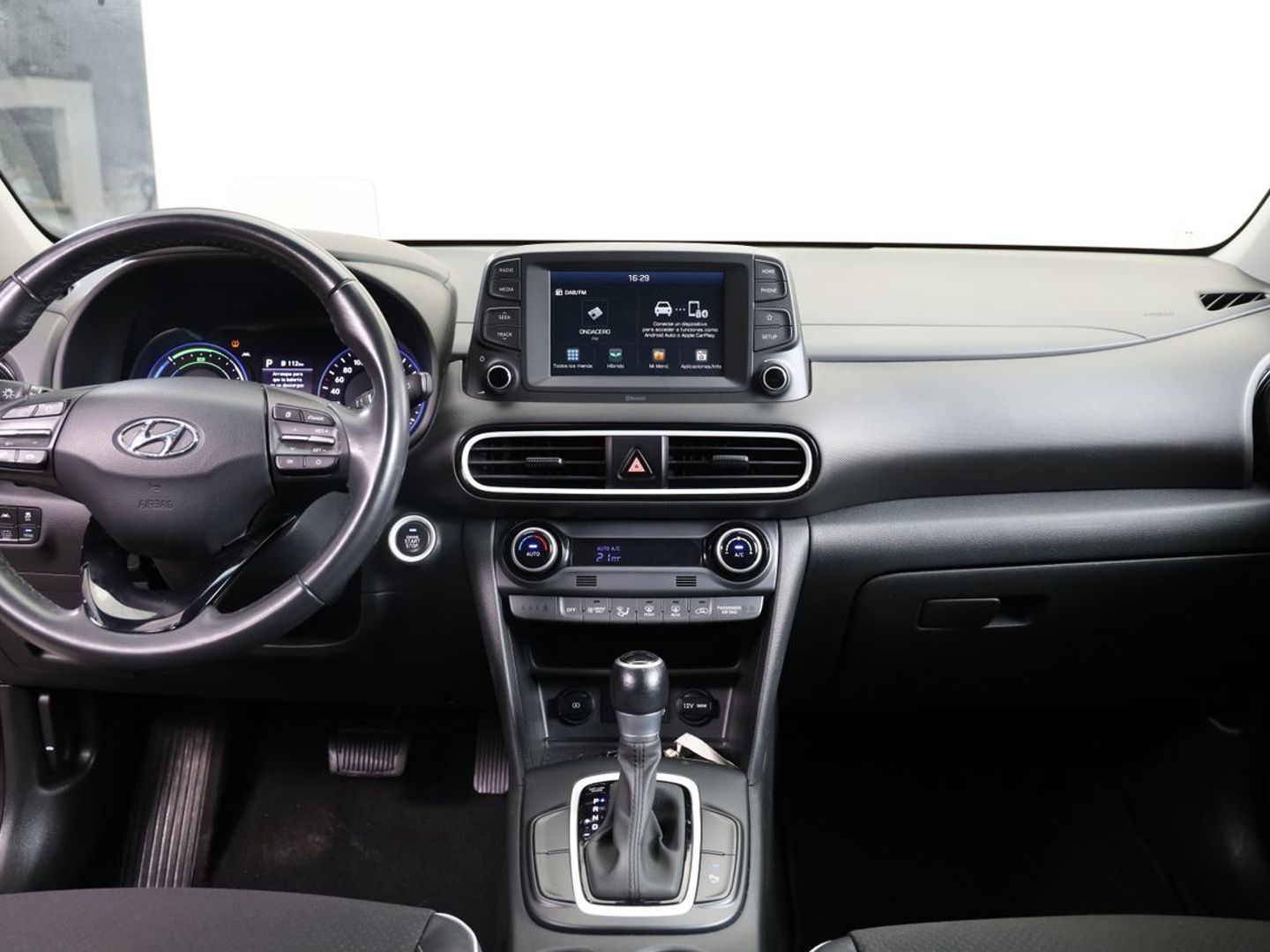 Hyundai Kona 1.6 GDI HEV SLE DCT 104 kW (141 CV)