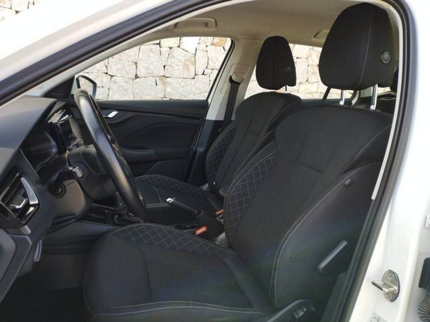 Skoda Kamiq 1.0 TSI Ambition DSG 81 kW (110 CV)